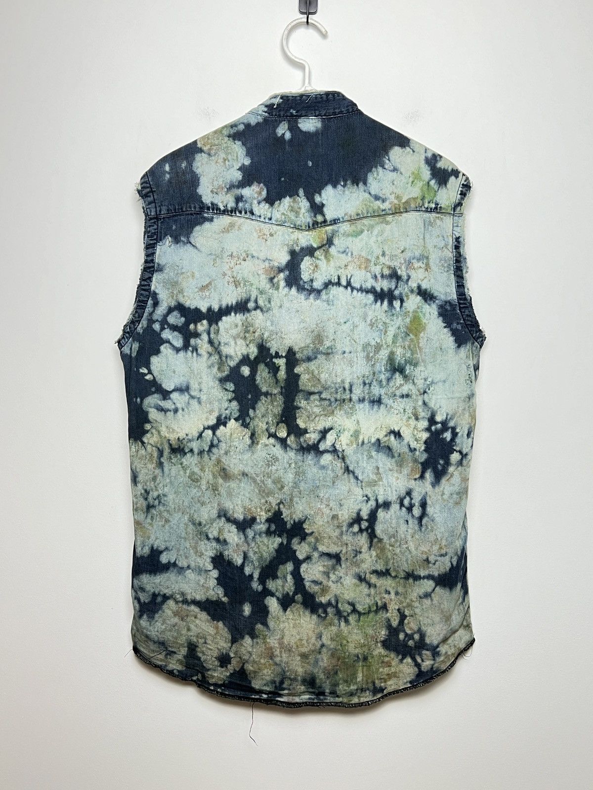 Acne Studios Vintage Acne Studios Denim Shirt Distressed Grunge opium Size US M / EU 48-50 / 2 - 13 Thumbnail