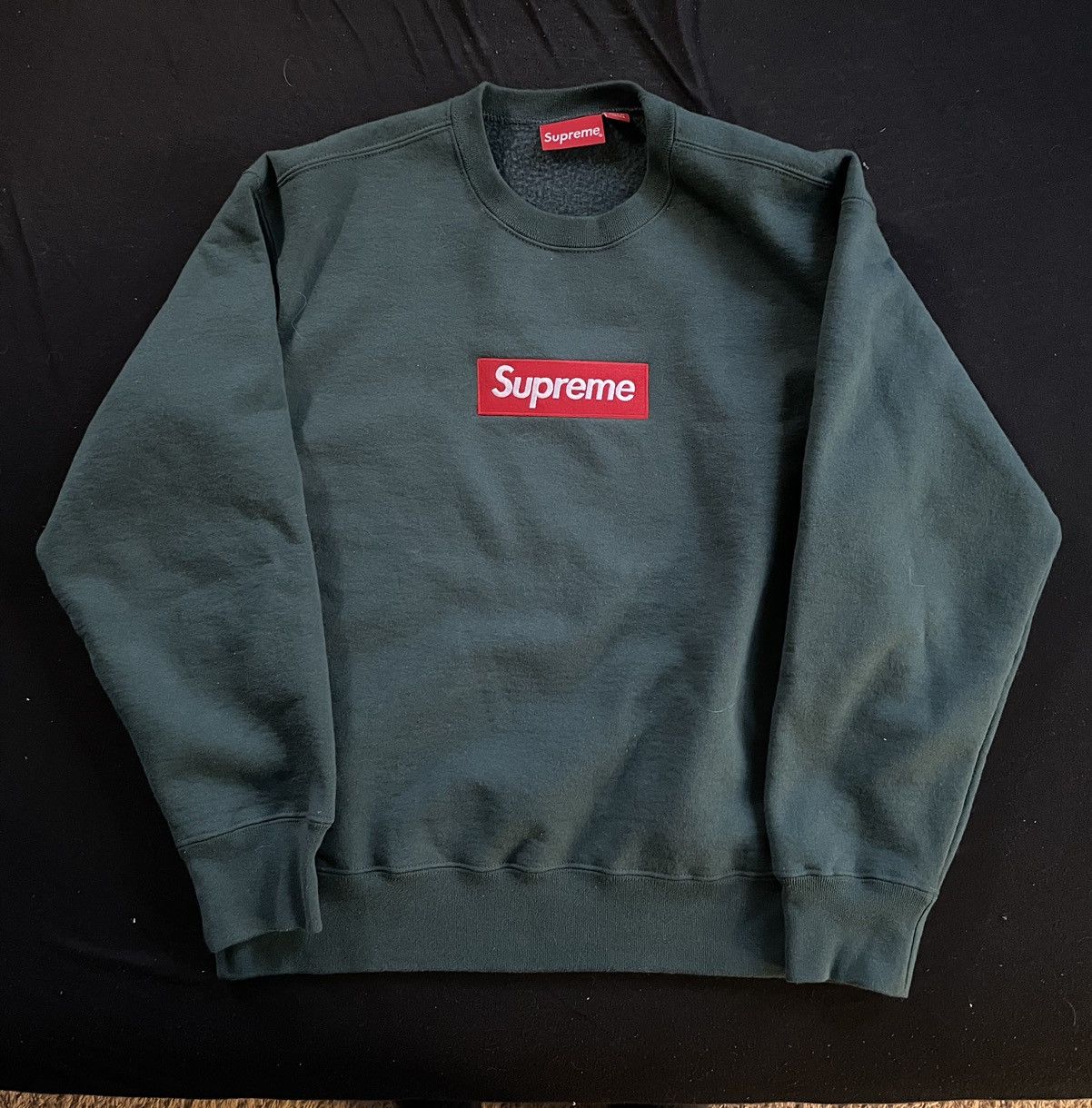 Image of Supreme Fw22 Pine Crewneck in Green, Men's (Size Small)