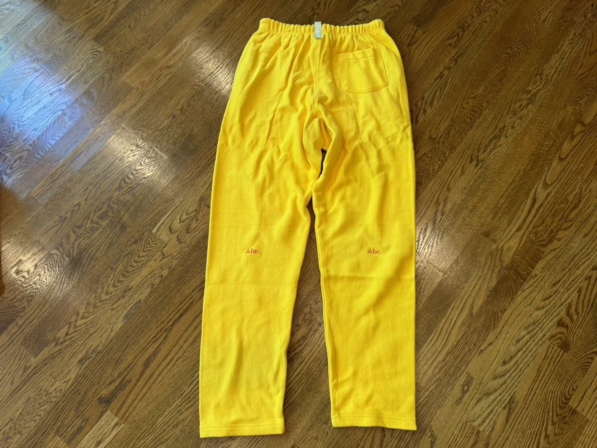 Advisory Board Crystals × Swarovski XL 34, 35 ABC Swavorski Pants Yellow 123 Joggers Sweatpants Size US 34 / EU 50 - 7 Thumbnail