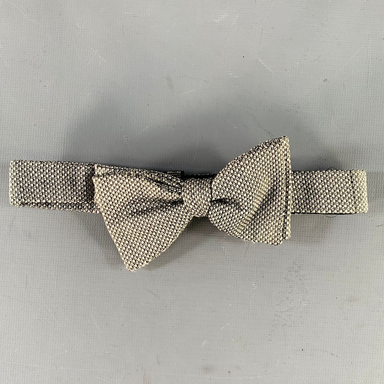 Other DUNHILL Black White Woven Silk Bow Tie Size ONE SIZE - 1 Thumbnail
