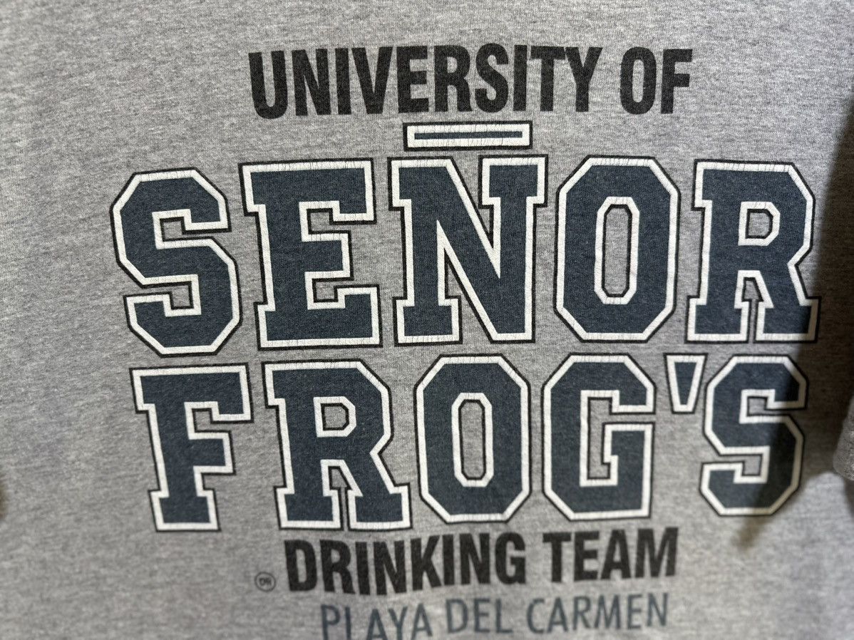 Vintage Vintage University Of Senor Frog’s Tee Size US XL / EU 56 / 4 - 2 Thumbnail
