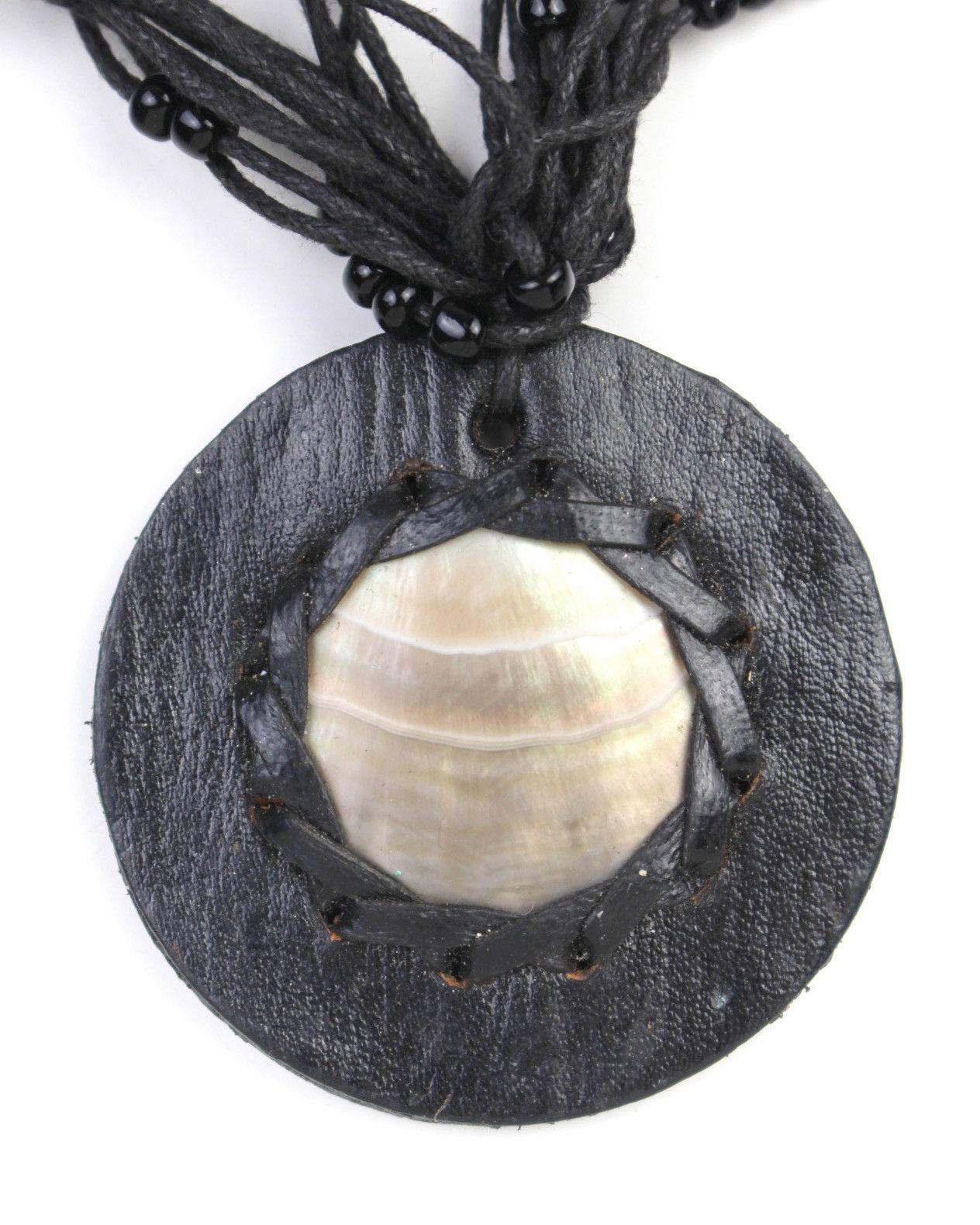 Vintage 1990S JAPANESE MADE ABYSS MOTHER-OF-PEARL LEATHER NECKLACE Size ONE SIZE - 3 Thumbnail