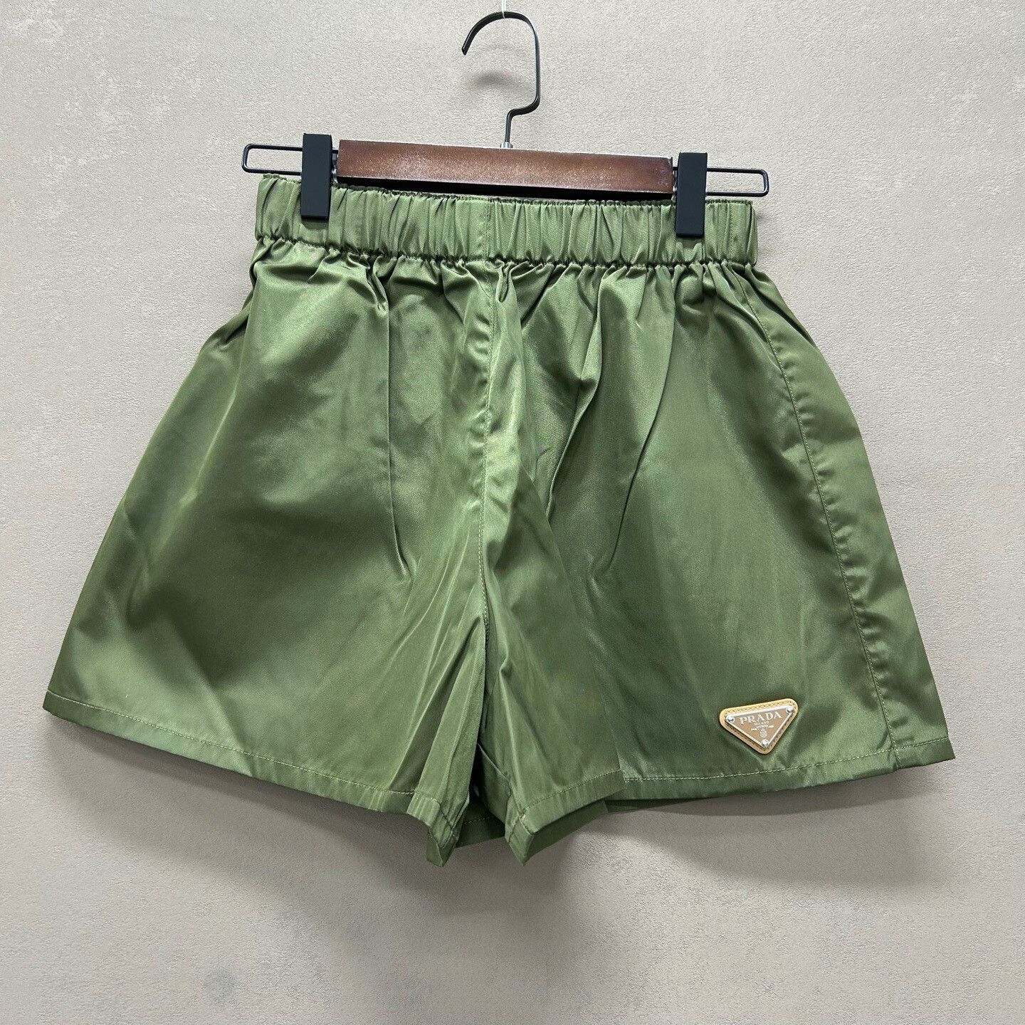 Prada Prada Triangle Logo Nylon Shorts Size US 36 / EU 52 - 1 Thumbnail