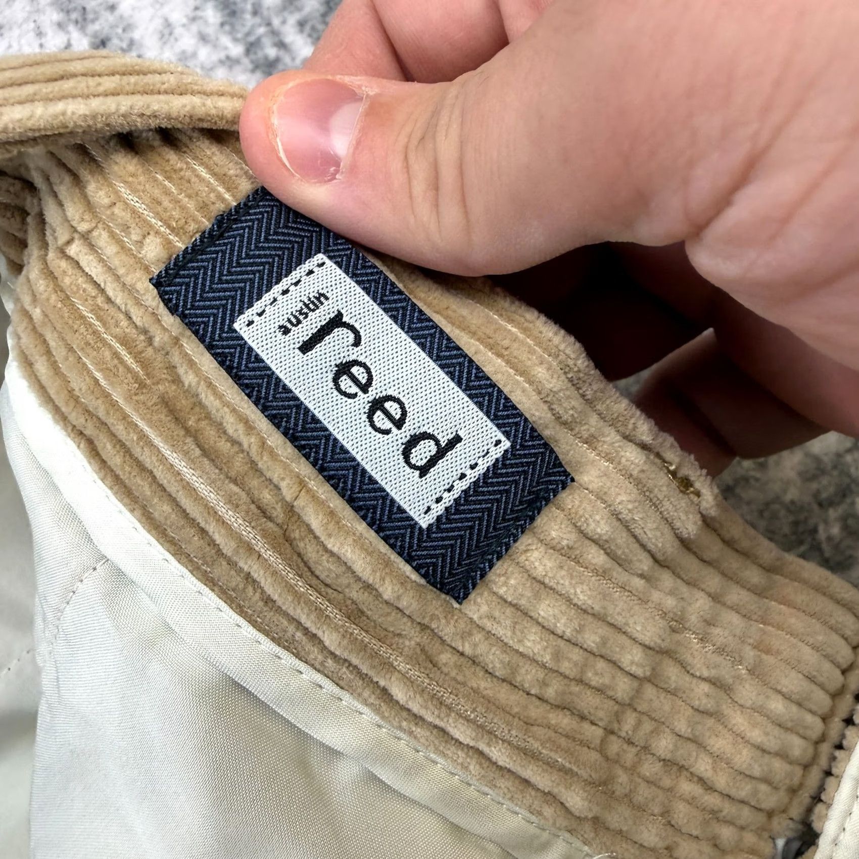 Austin Reed Austin Reed Corduroy Pants Mens 36x30 (34x29) Wide Wale Pleated Cuffed Trousers Size US 36 / EU 52 - 4 Thumbnail