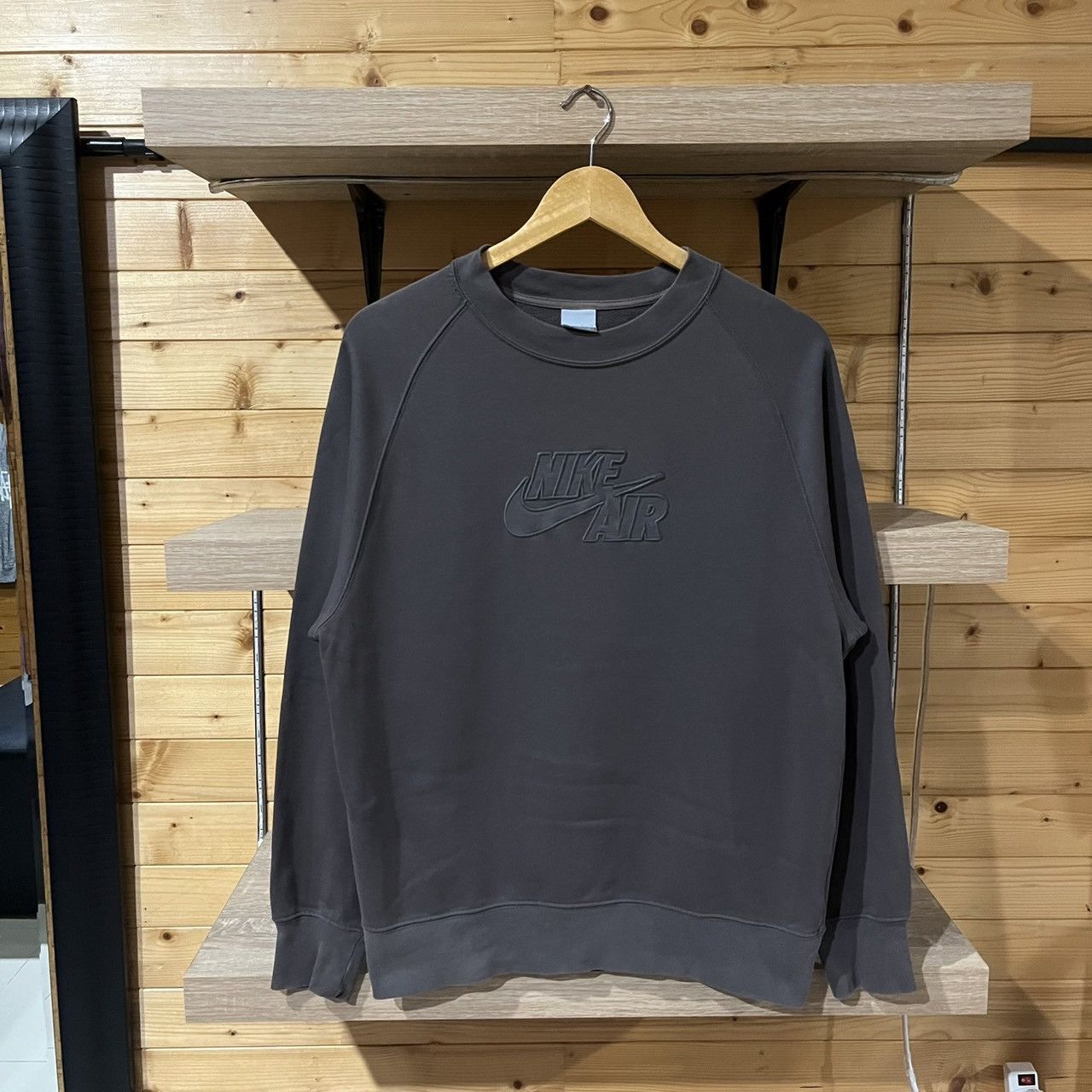 vintage nike air sweatshirt brown