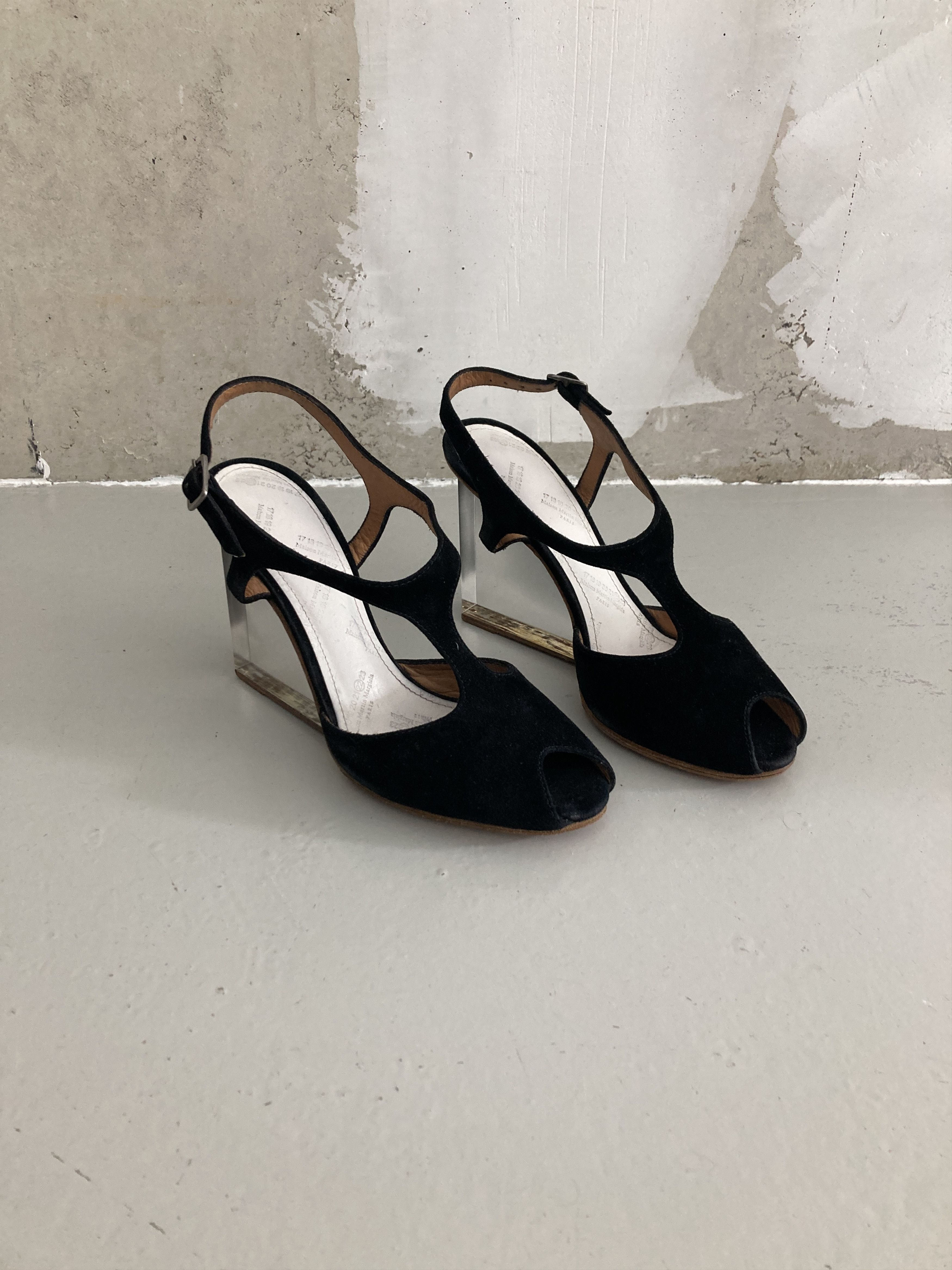 SS2007 Glass Heel Black Pumps