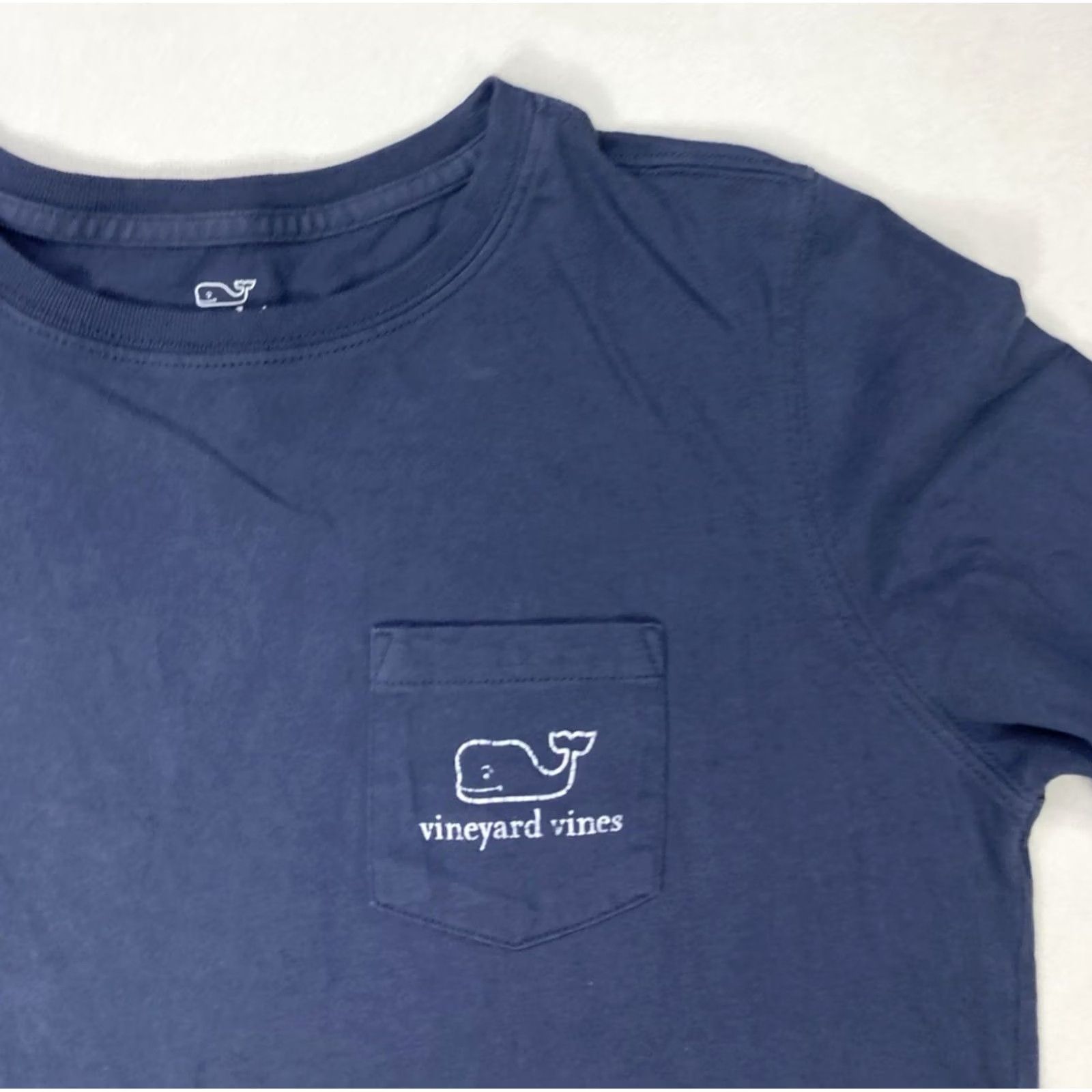 Vineyard Vines Vineyard Vines Pocket Graphic T-shirt Women XS Blue Logo White Long Sleeve Shirt Pullover Crew Neck Casual All Seasons Pockets Modern Size S / US 4 / IT 40 - 3 Thumbnail