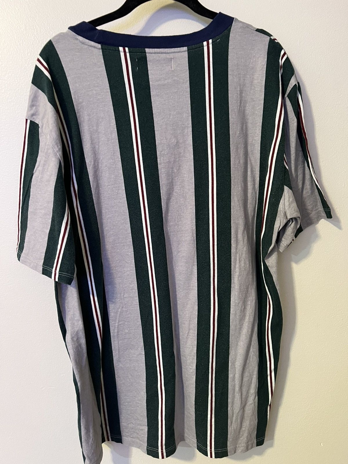 Guess Guess Originals Vertical Stripe Tee Size Medium Size US M / EU 48-50 / 2 - 3 Thumbnail