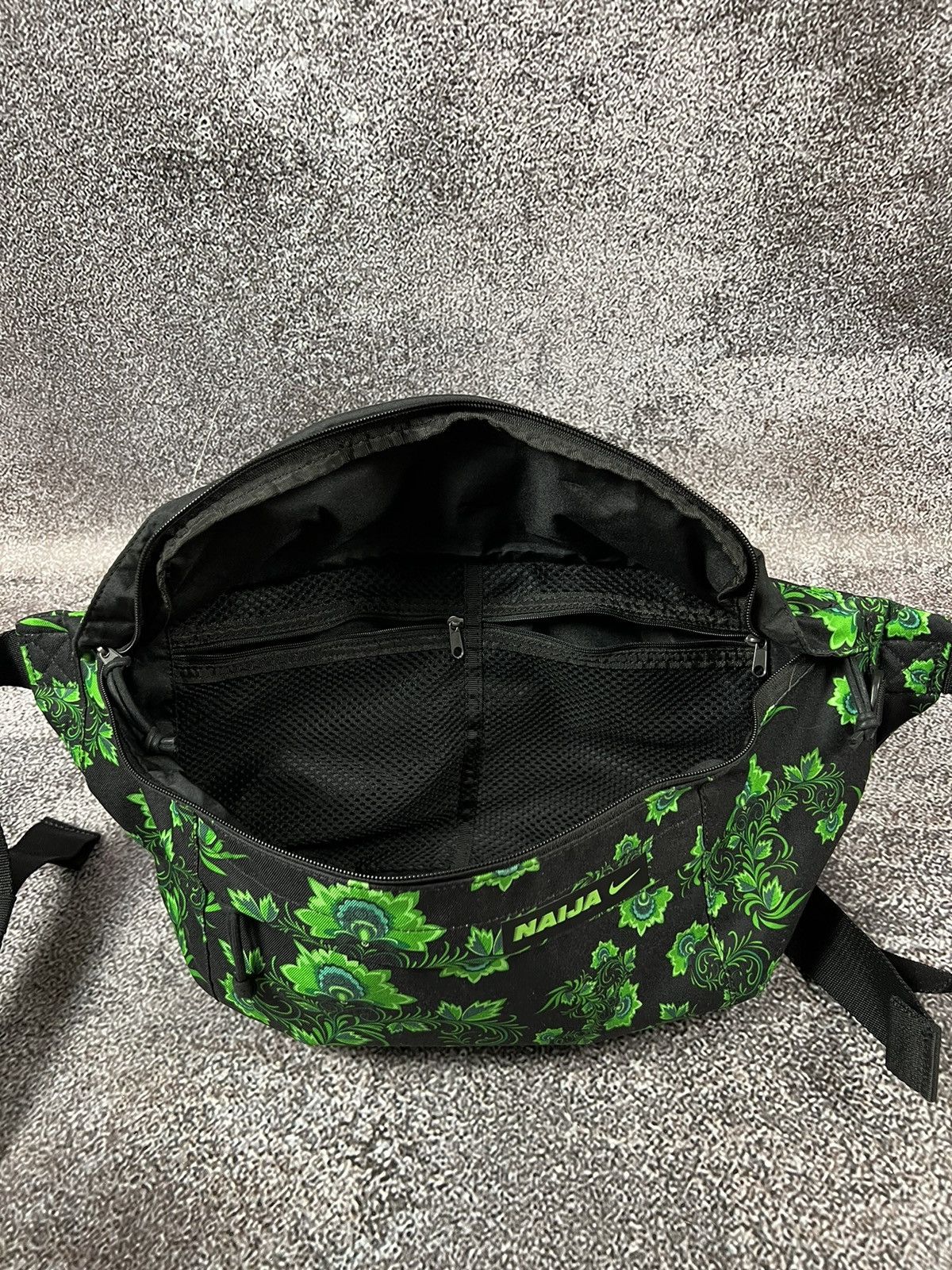 Nike Nike World Cup Nigeria Stadium Tech Hip Pack Naija sling bag Size ONE SIZE - 12 Thumbnail