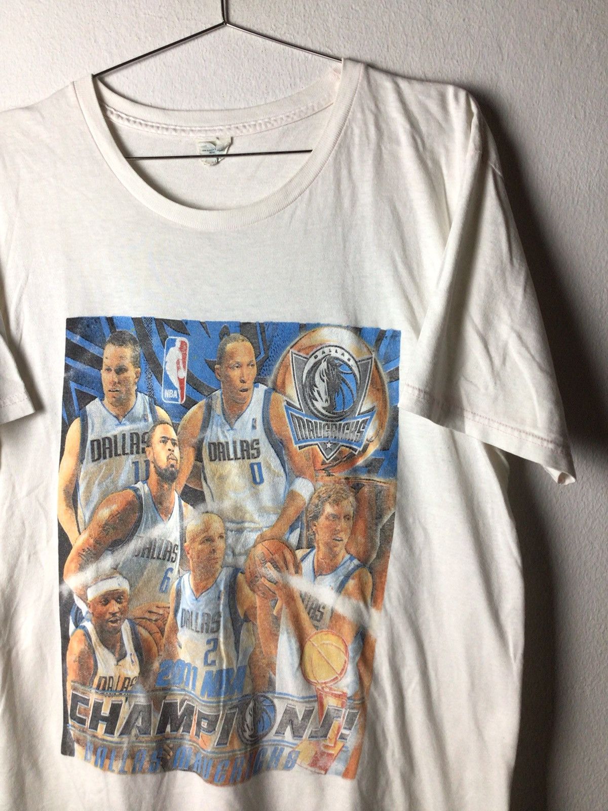 NBA Dallas Mavericks 2011 NBA Champions Size US XL / EU 56 / 4 - 1 Thumbnail