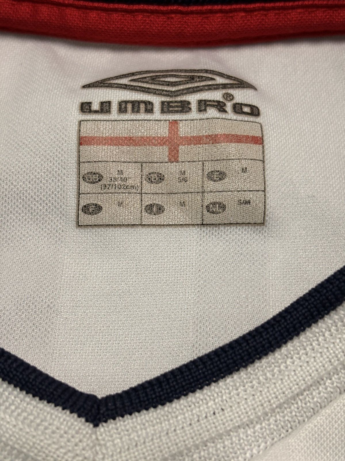 Adidas 2001 Vintage England Jersey Size US M / EU 48-50 / 2 - 3 Thumbnail