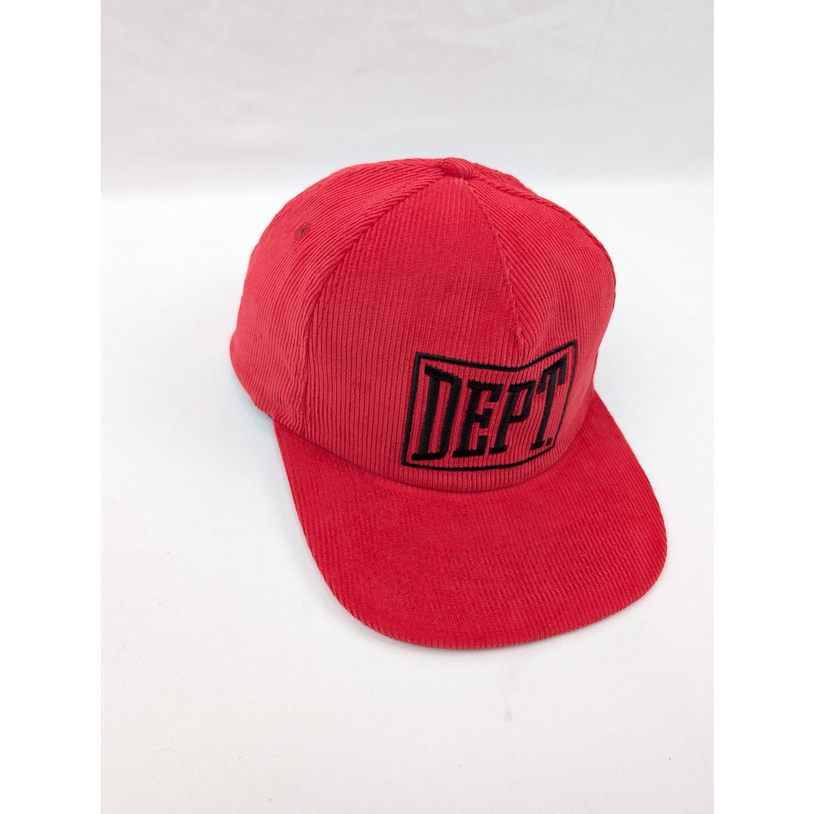 Gallery Dept. o1rshd1 Q:2 / Size: OS / Dept Gym Logo Cap / Hat in Red Size ONE SIZE - 4 Thumbnail
