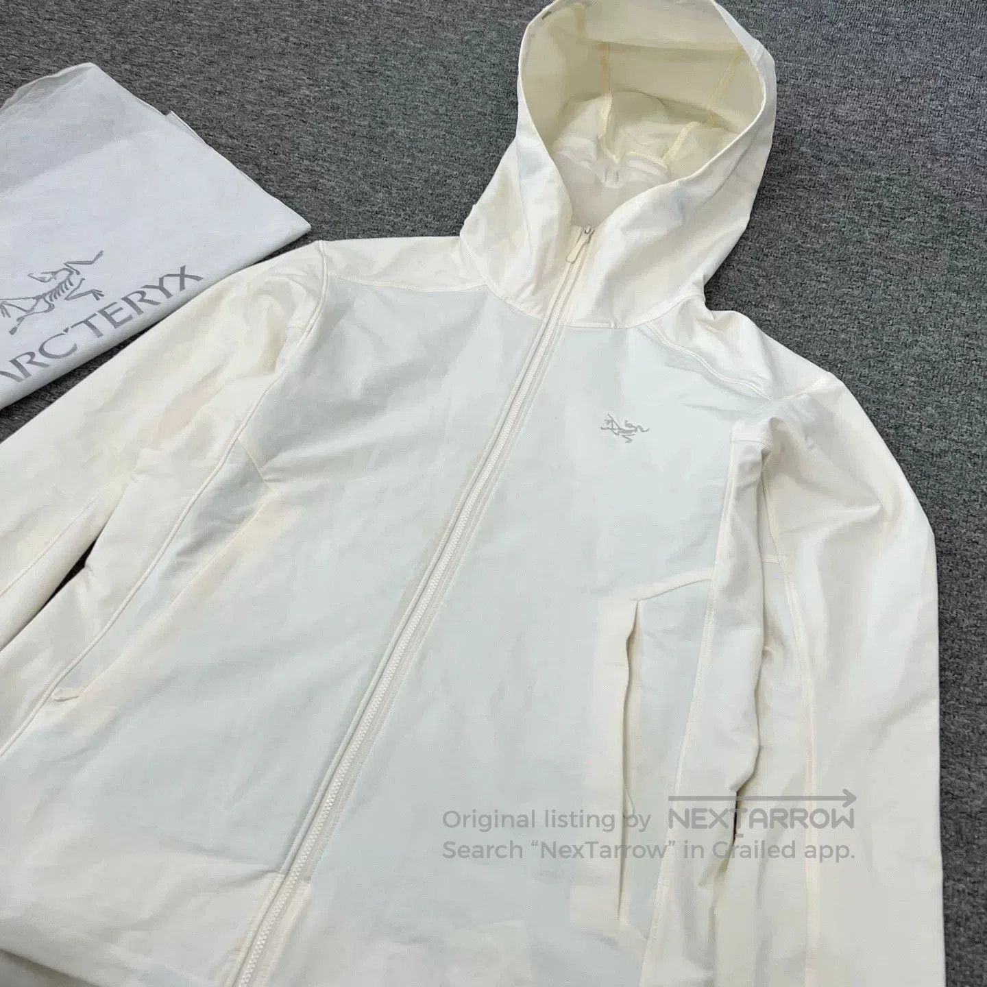 Arc'teryx Arc'teryx Beige Jacket Size L. Size US L / EU 52-54 / 3 - 3 Thumbnail