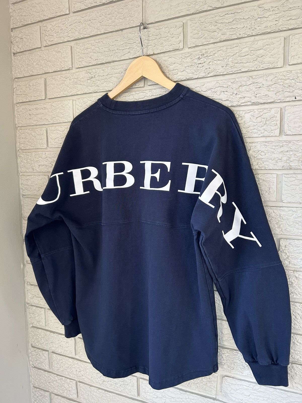 Burberry Burberry Big Logo Spell Out Long Sleeve Size US S / EU 44-46 / 1 - 7 Thumbnail