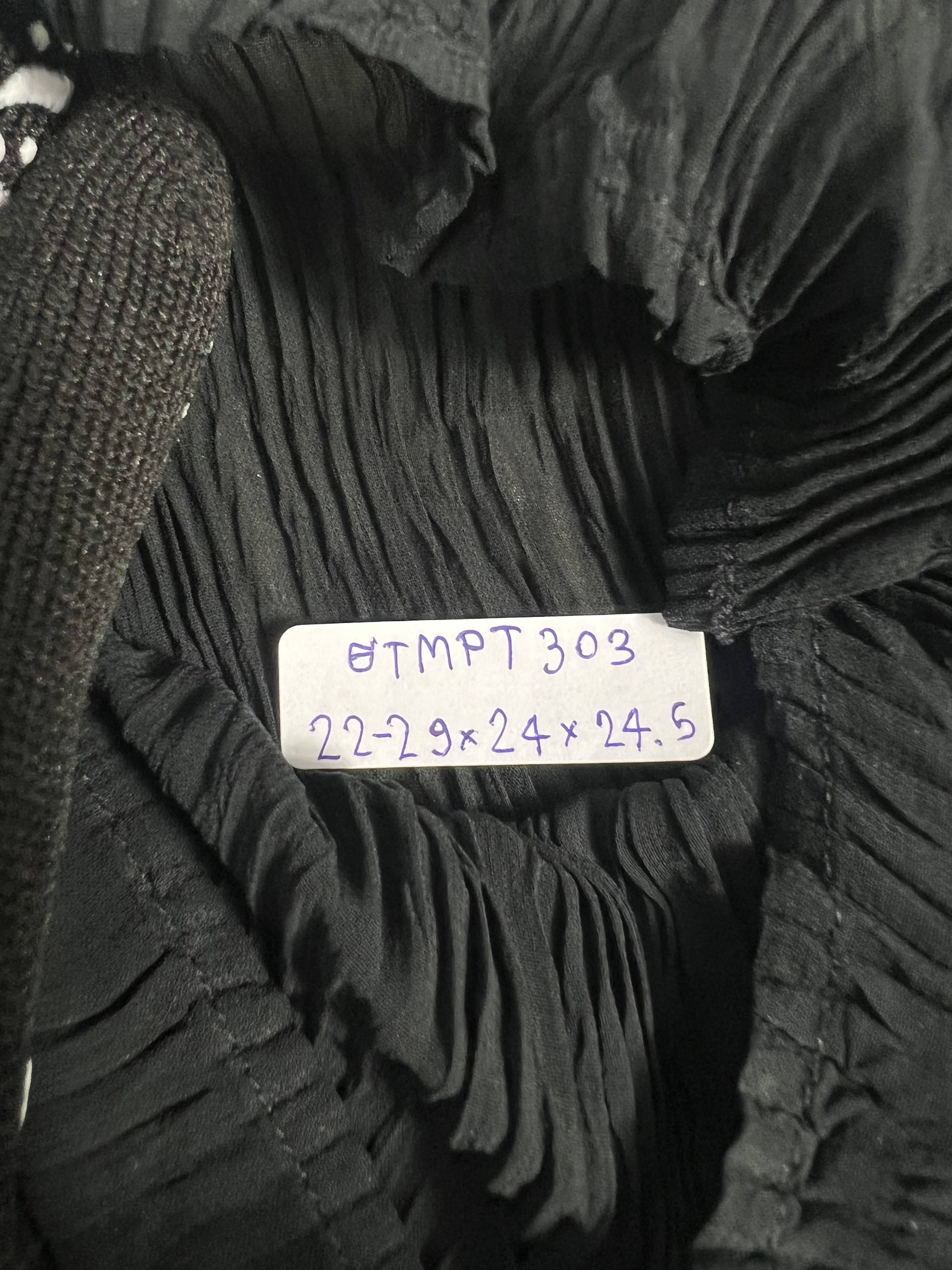 Issey Miyake × Japanese Brand × Vintage Vintage ISSEY MIYAKE Pleat Longsleeve Blouse (L) GTMPT303 Size L / US 10 / IT 46 - 3 Thumbnail