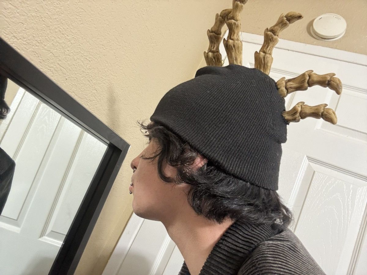 Vintage Skele Spiked mohawk beanie Size ONE SIZE - 8 Thumbnail
