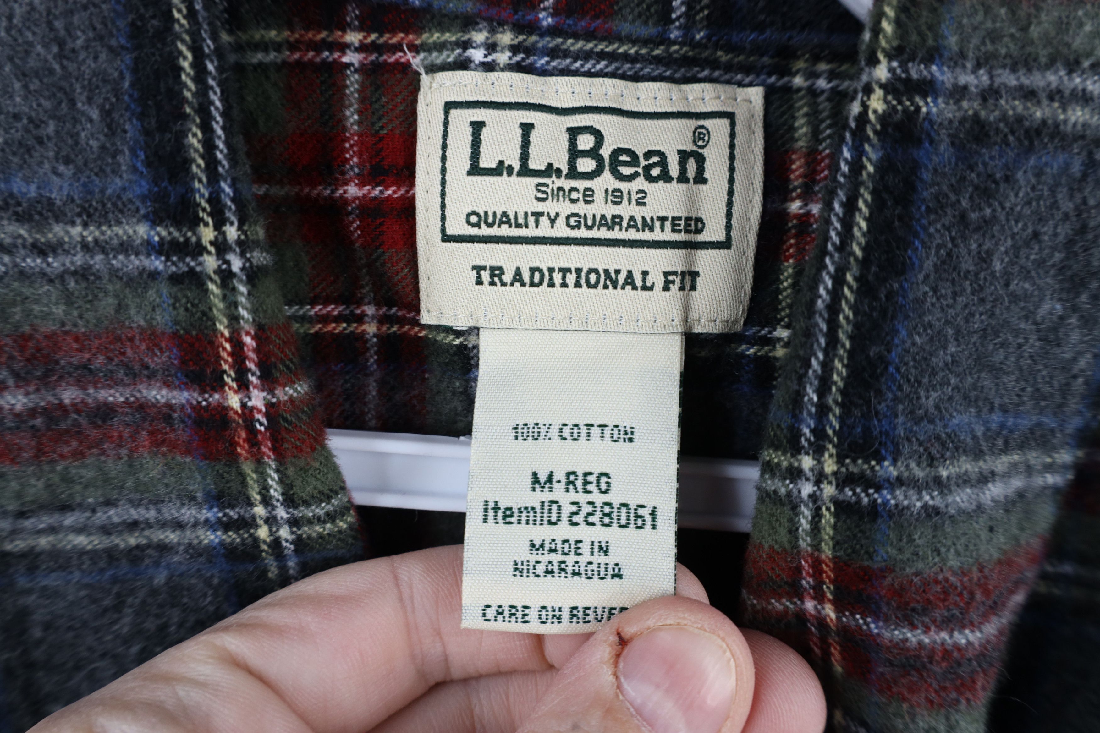 L.L. Bean × Vintage Vintage LL Bean Traditional Flannel Button Down Shirt Plaid Size US M / EU 48-50 / 2 - 6 Thumbnail