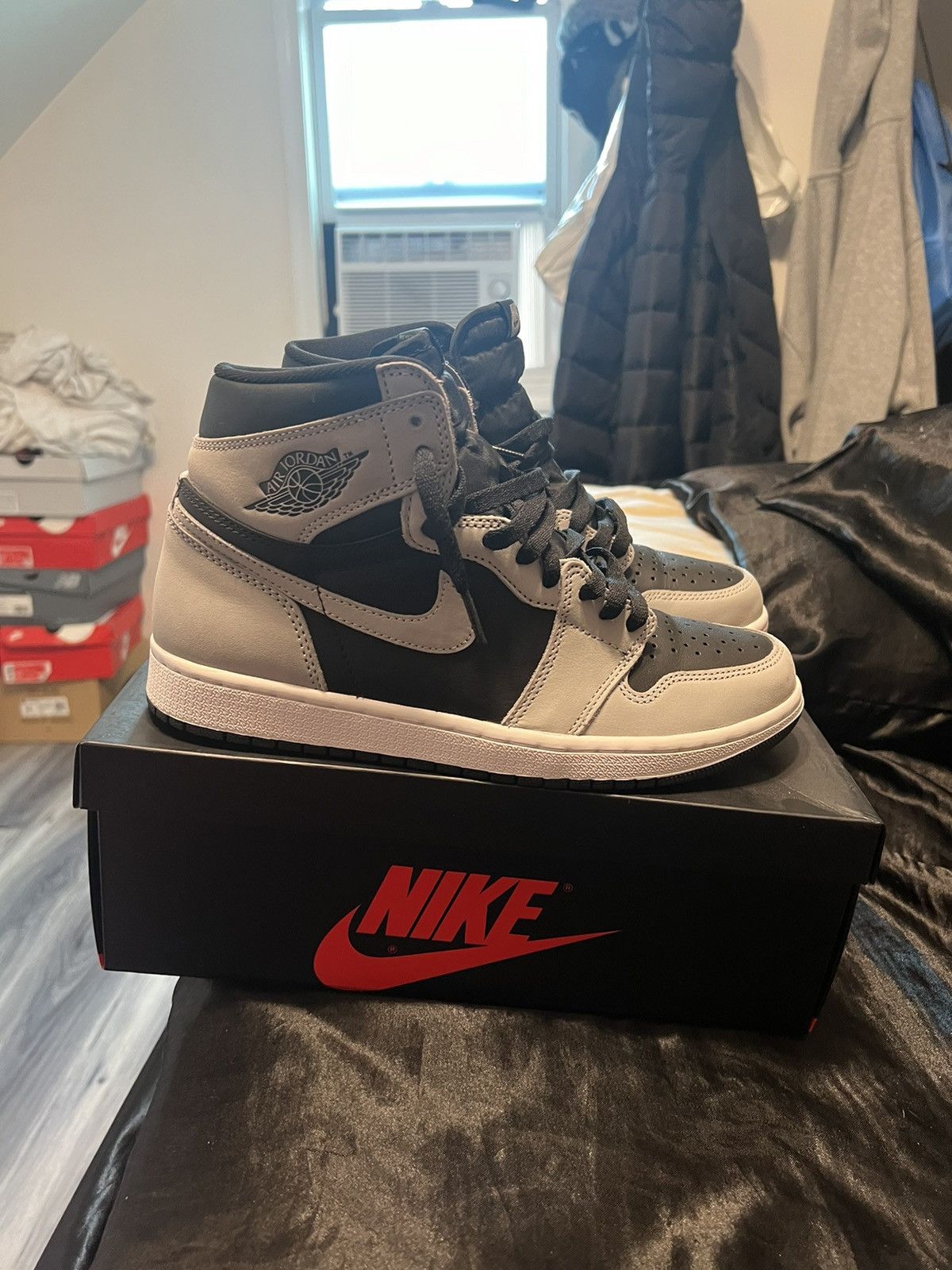 Jordan Brand × Nike Air Jordan 1 Retro High OG 'Shadow 2.0' Size US 9.5 / EU 42-43 - 1 Thumbnail