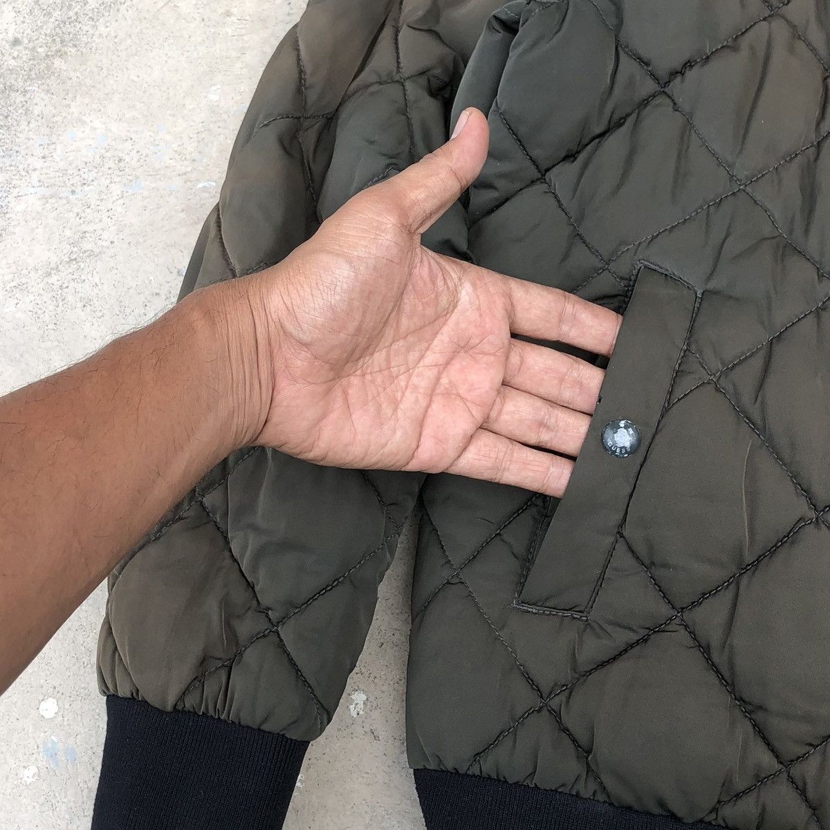 Guess Vintage Guess Est.1981 Sun Faded Quilted Bomber Jacket Size US M / EU 48-50 / 2 - 7 Thumbnail