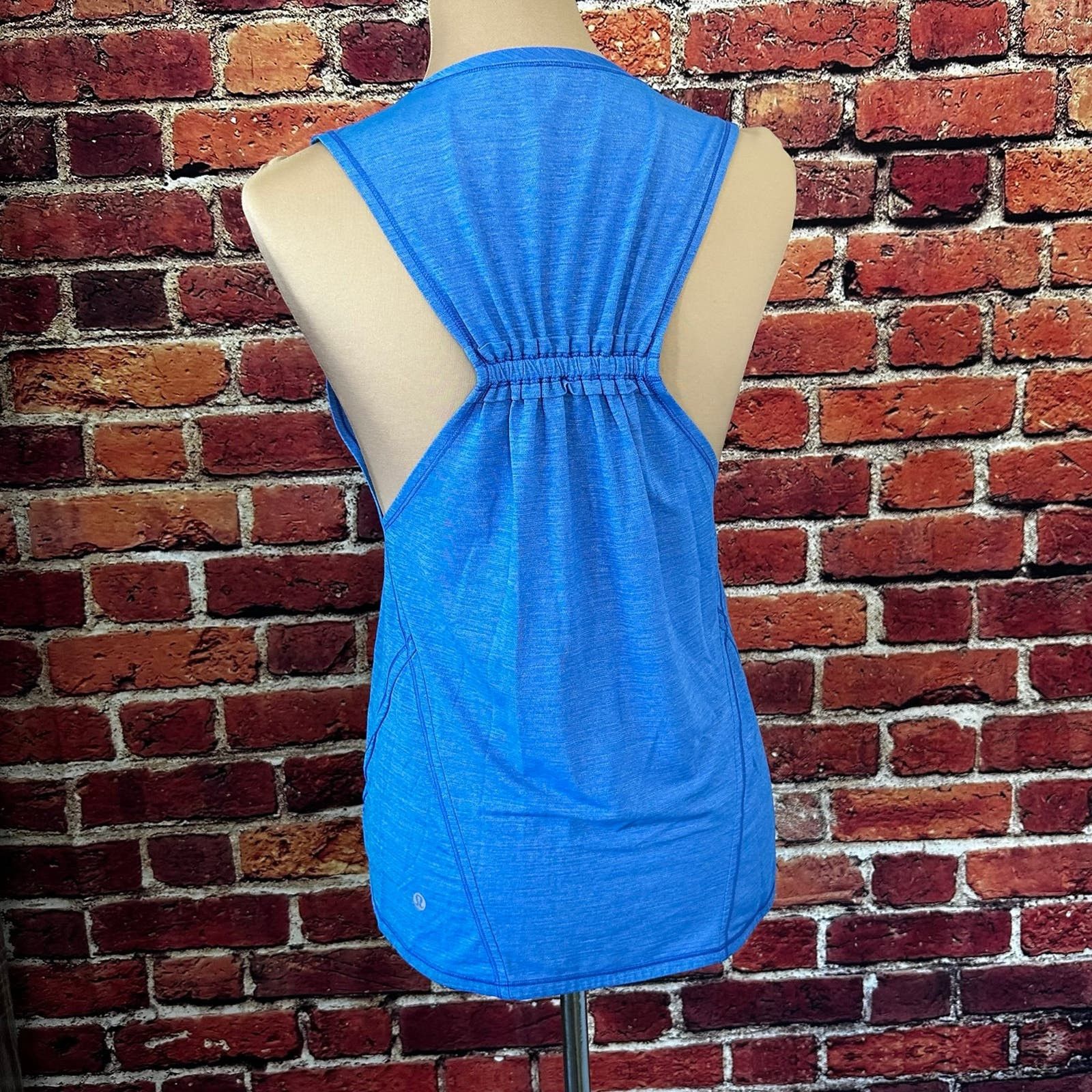 Lululemon Lululemon Tank top size 8 Size M / US 6-8 / IT 42-44 - 4 Thumbnail