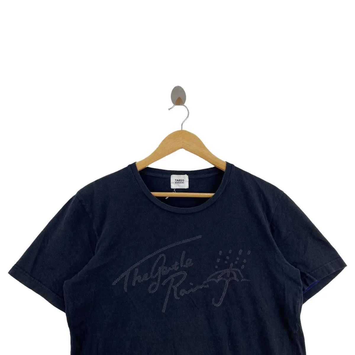Takeo Kikuchi TAKEO KIKUCHI JAPAN The Gentle Rain Tee Shirt Top Embossed Size M / US 6-8 / IT 42-44 - 2 Thumbnail