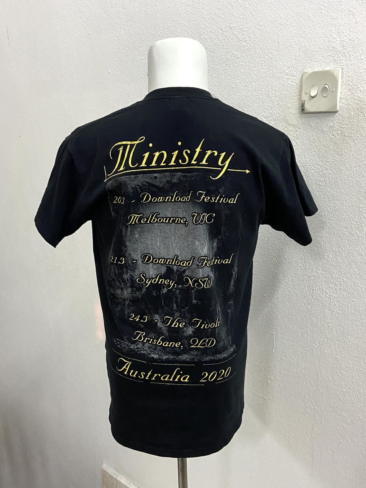 Band Tees BUNDLE DEAL : MINISTRY + GUNS N ROSES TEE Size US M / EU 48-50 / 2 - 8 Thumbnail
