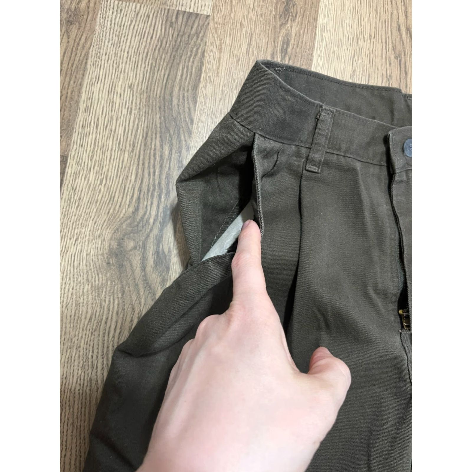 Lee Lee Shorts Men’s 29 Green Khakis Performance Pockets Casual Regular Chino Solid Front 8in Inseam Fashion Pants Mens Size US 29 - 5 Thumbnail