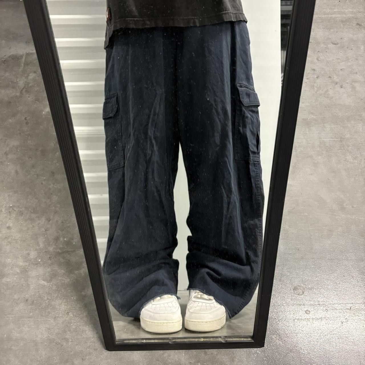 Vintage Crazy Vintage Y2K/2000s Super Baggy Wideleg Navy Blue Dickies Cargo Pants! Size US 36 / EU 52 - 1 Thumbnail