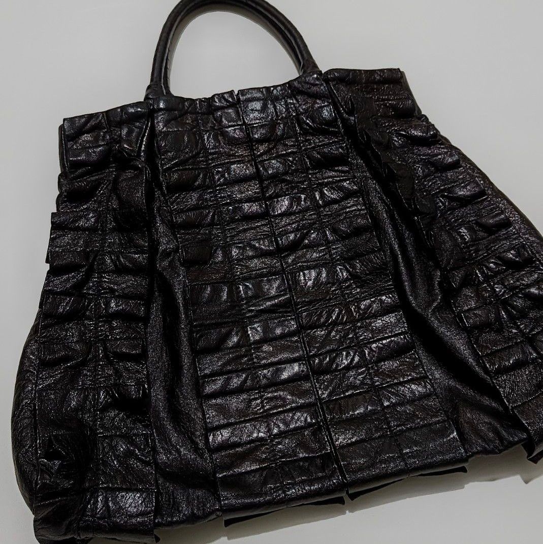 Miu Miu Miu Miu Black Leather Vitello Lux Pleated Tote Bag Size ONE SIZE - 2 Thumbnail
