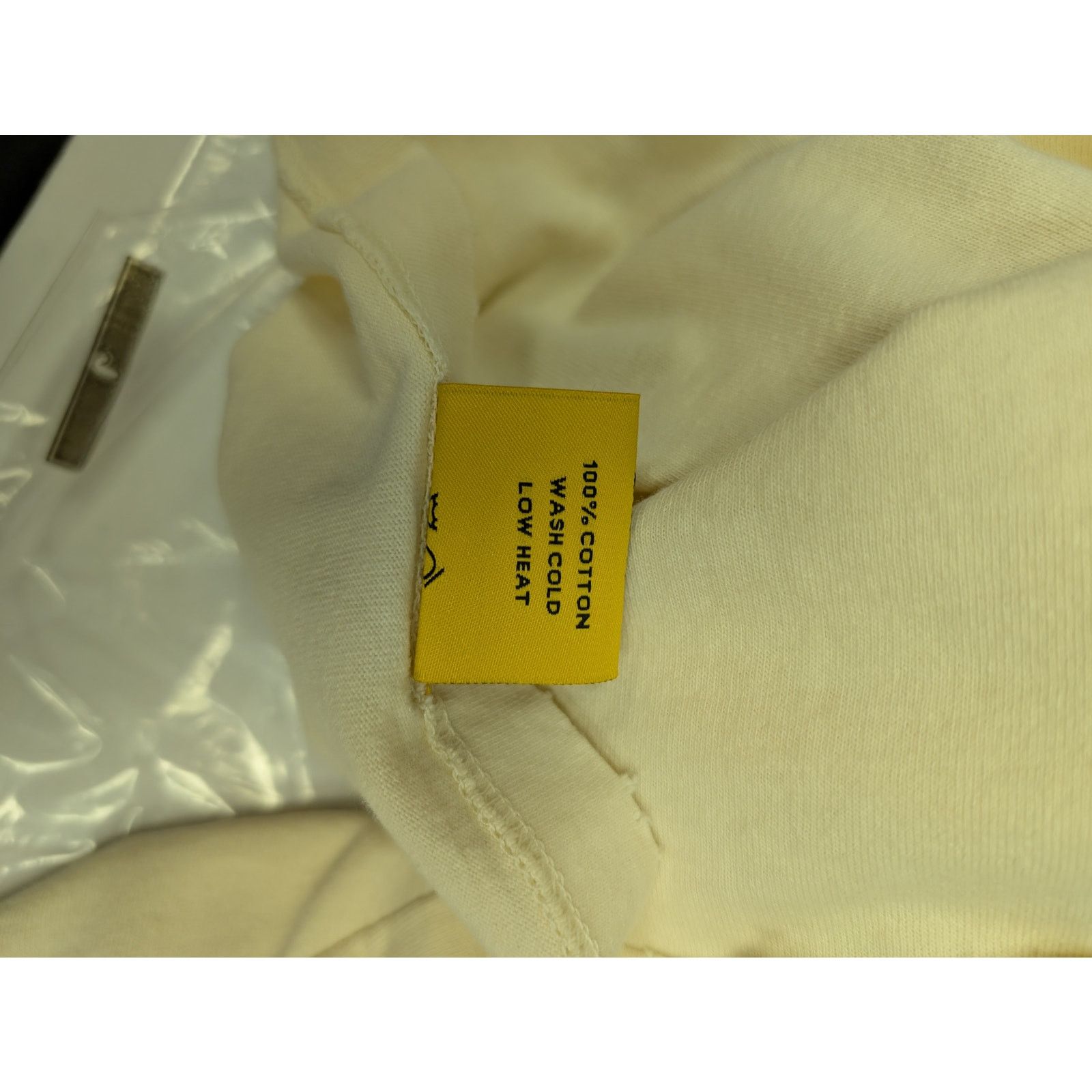 Gallery Dept. o1rshd1 " My batteries Died " Tee T-Shirt in Beige Size US S / EU 44-46 / 1 - 14 Thumbnail