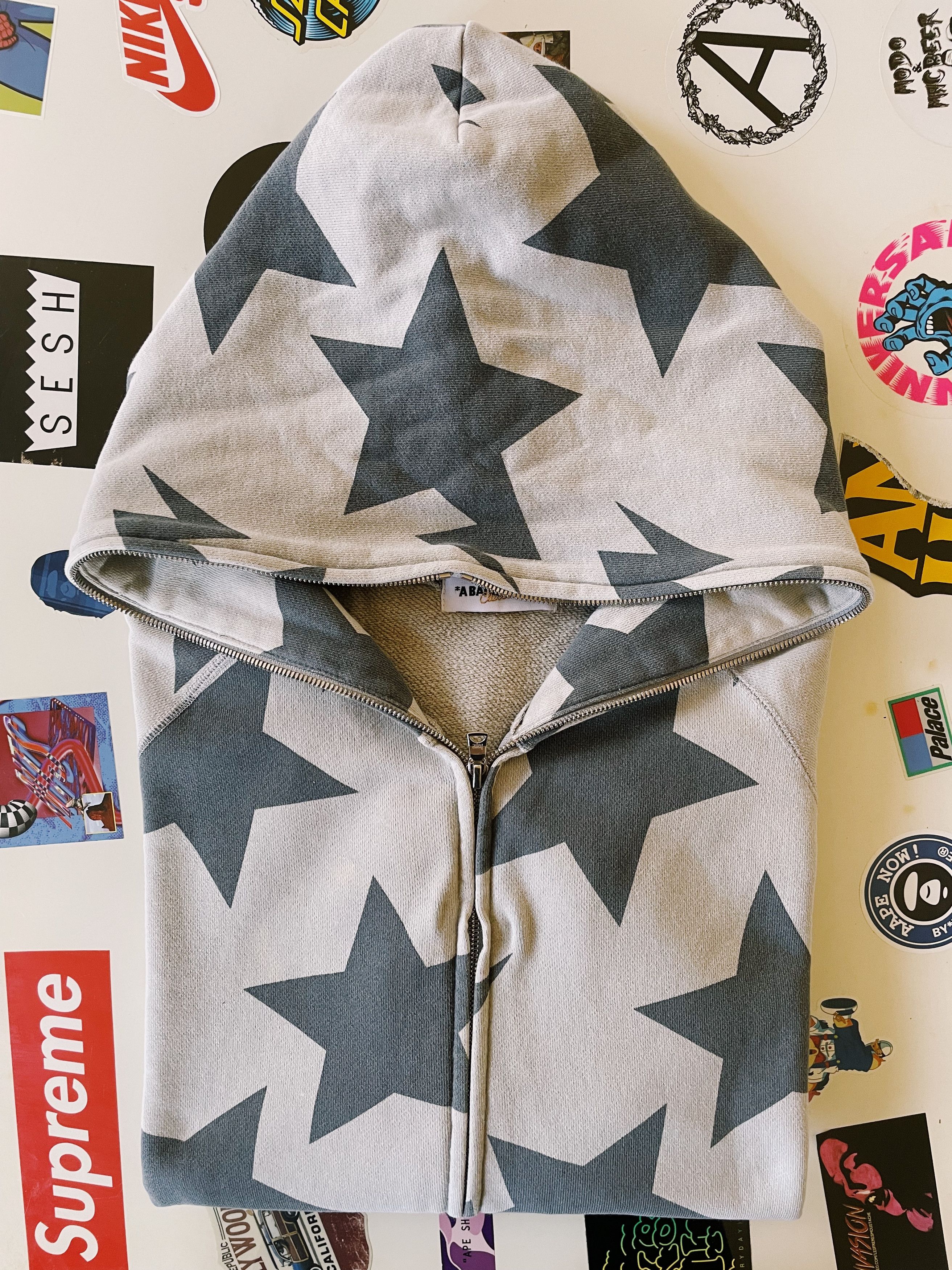 Bape Vintage Y2K Bape A Bathing Ape Sta All Over Full zip Hoodie Size US L / EU 52-54 / 3 - 9 Thumbnail