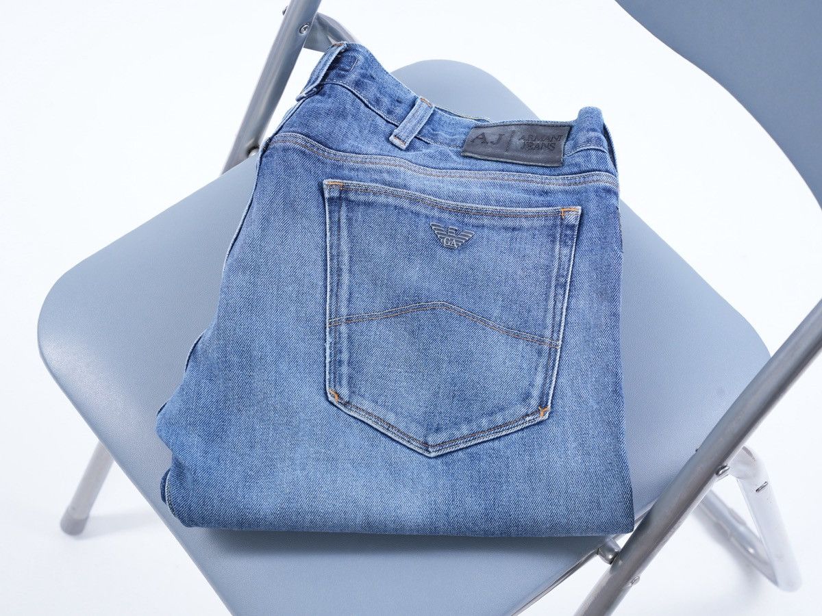 Armani Vintage Armani Jeans Metal Logo Blue Denim Comfort fit Size US 34 / EU 50 - 1 Thumbnail