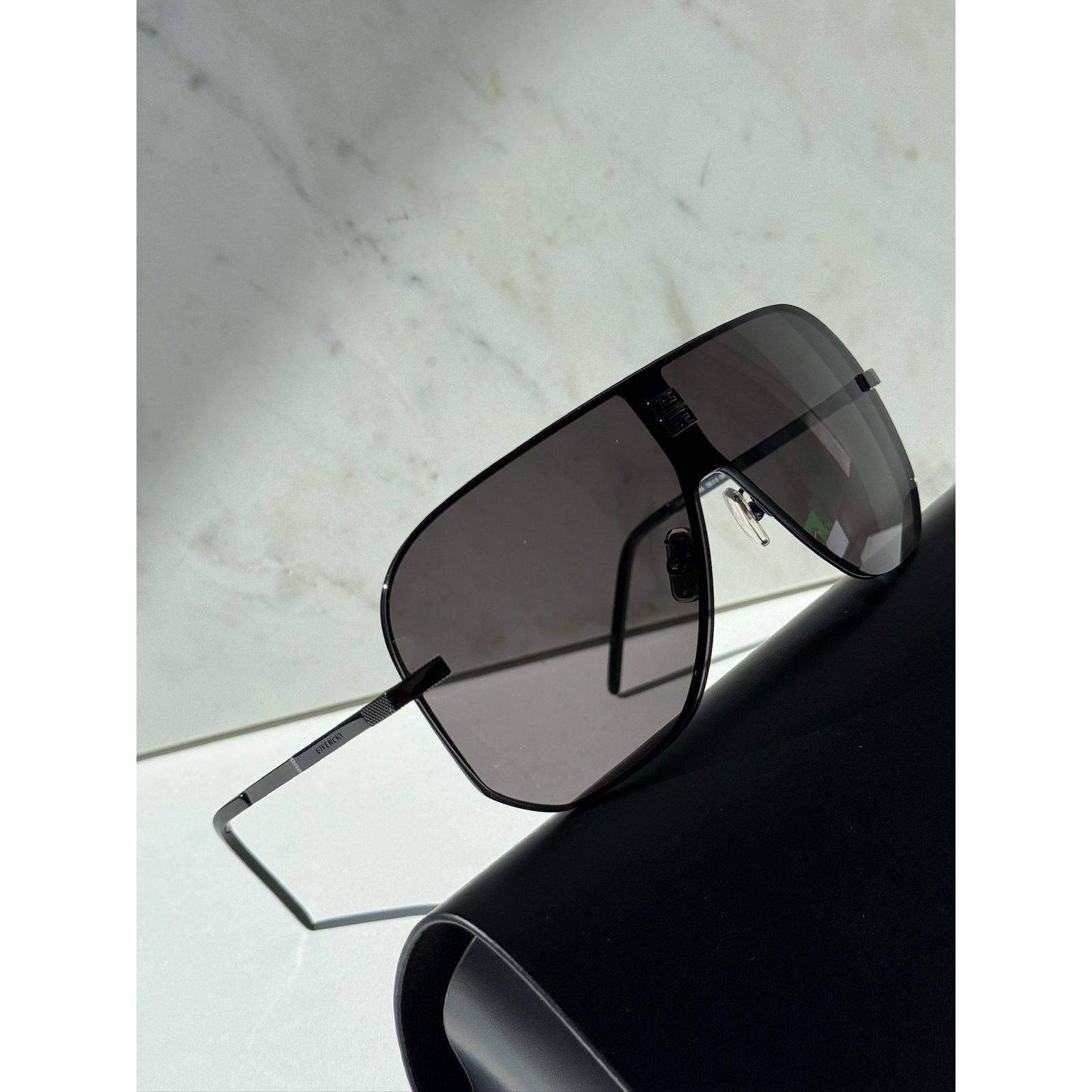 Givenchy NEW Givenchy GV40087U 4Gem Aviator Sunglasses $650 Size ONE SIZE - 3 Thumbnail