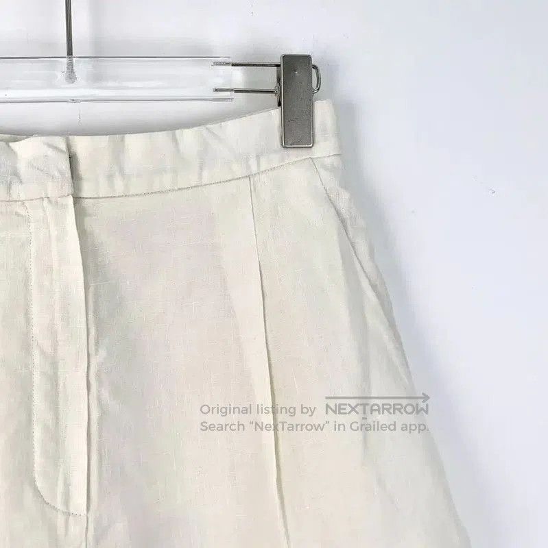 Chanel Chanel Beige Linen Women's Shorts . Size 23" - 3 Thumbnail