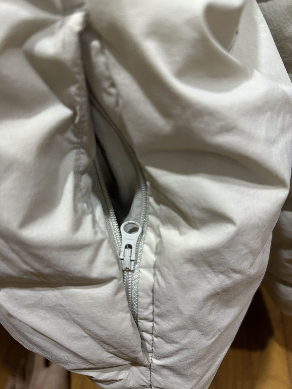 POST ARCHIVE FACTION (PAF) PAF 5.1 Cream Right Down Jacket Size US XL / EU 56 / 4 - 8 Thumbnail