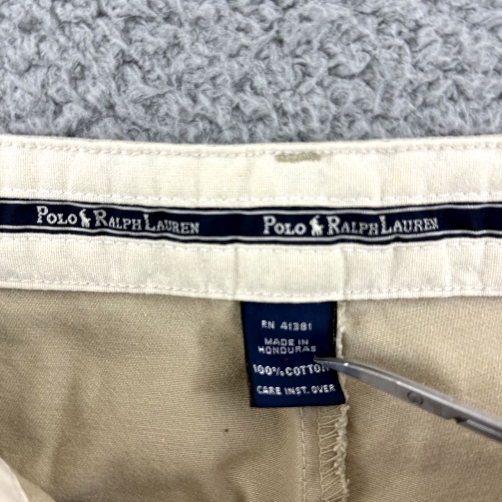 Polo Ralph Lauren VINTAGE Polo Ralph Lauren Hammond Pant Mens 38x32 Beige Chino Straight Pants 90s Preppy USA Mens Size US M / EU 48-50 / 2 - 5 Thumbnail