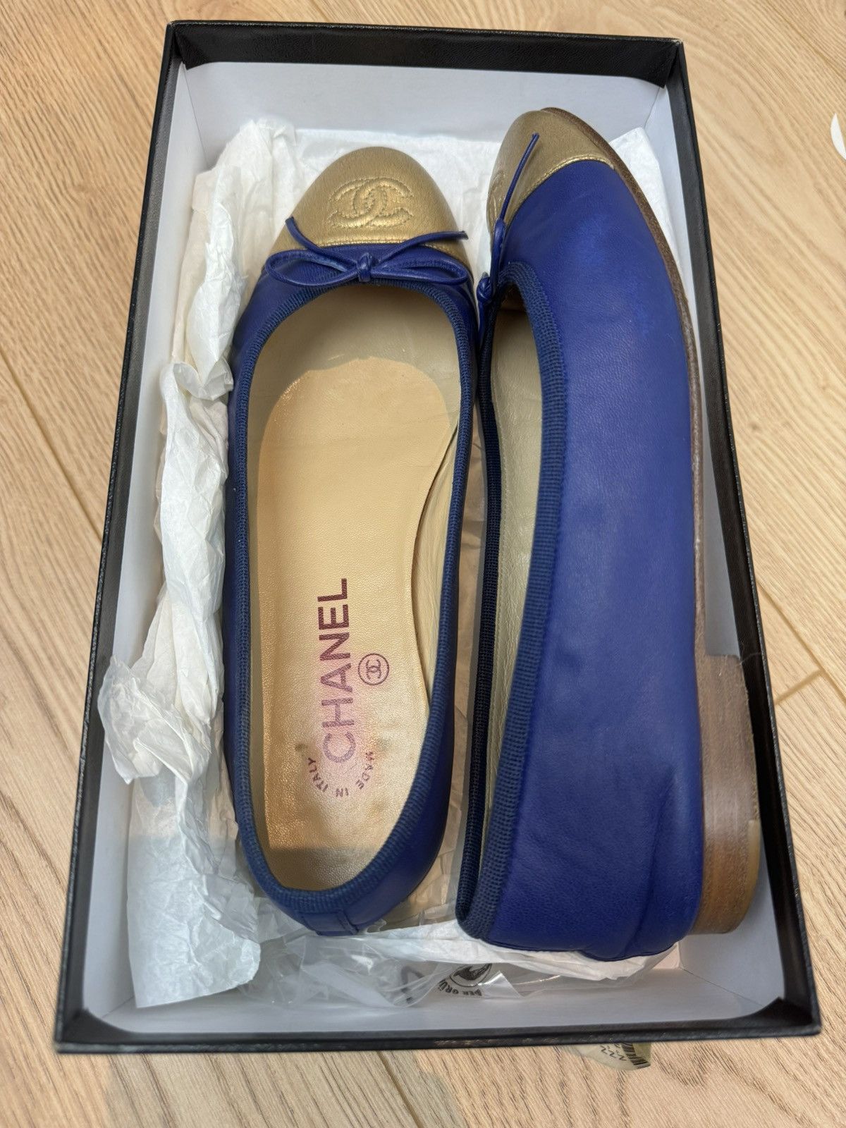 Chanel CHANEL NAVY BALLET FLATS Size US 6.5 / IT 36.5 - 1 Thumbnail