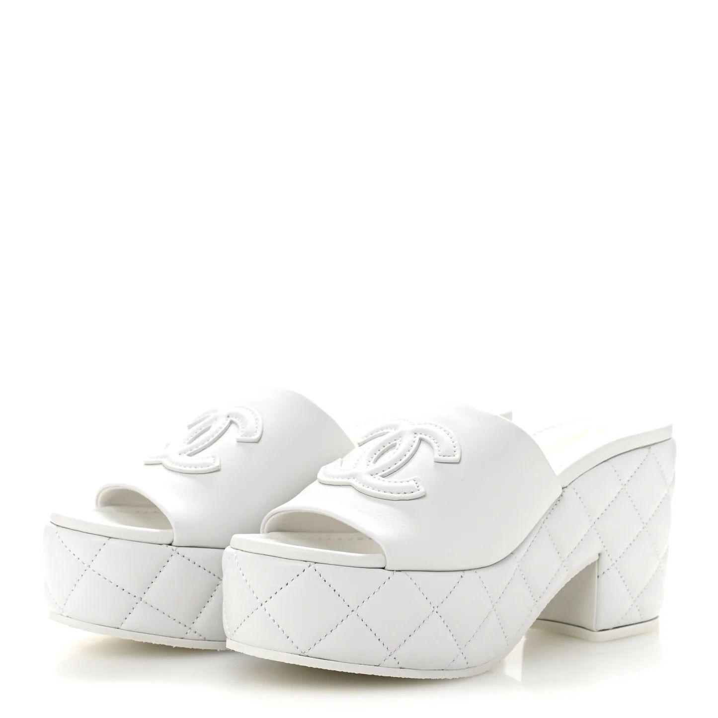 Chanel os11x0526 Lambskin Quilted CC Platform Mules in White Size US 9 / IT 39 - 4 Thumbnail