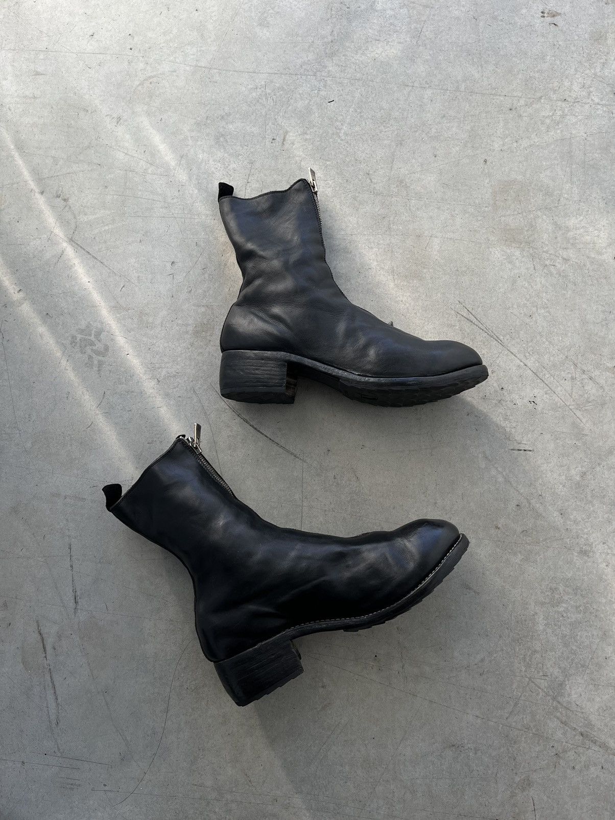 image of Guidi Pl2 Front Zips Shoes in Black, Men's (Size 11)