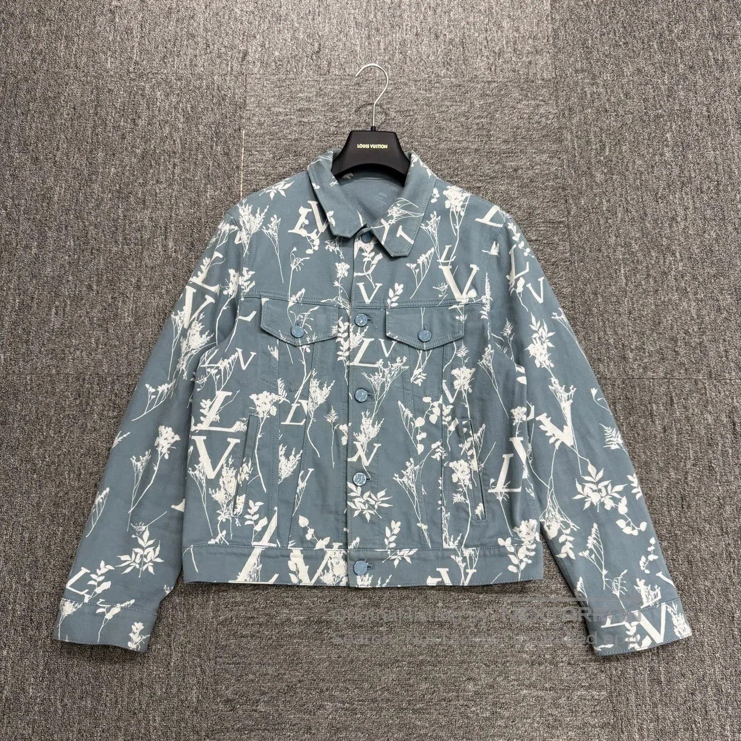 Louis Vuitton #REF! Size US S / EU 44-46 / 1 - 1 Thumbnail