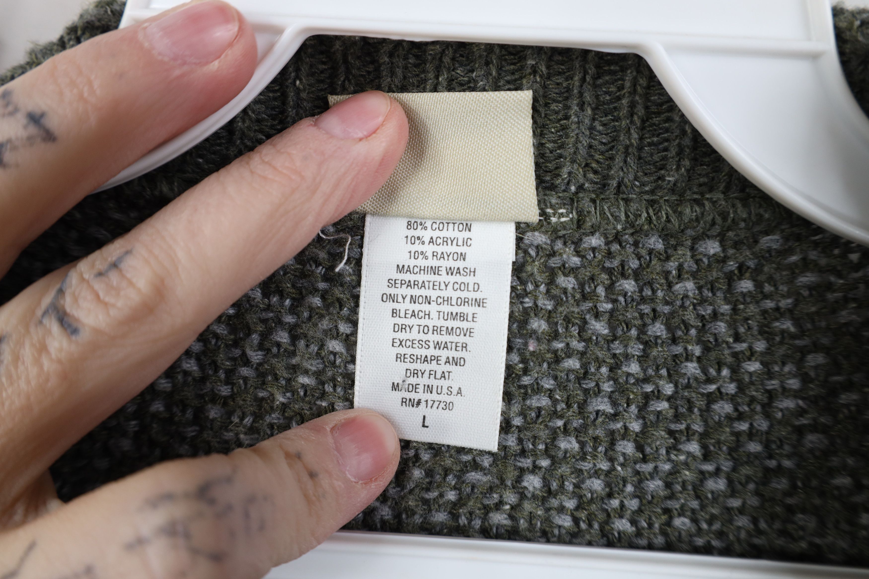 Vintage Vintage 90s Streetwear Thermal Knit Henley Sweater Green USA Size US L / EU 52-54 / 3 - 8 Thumbnail