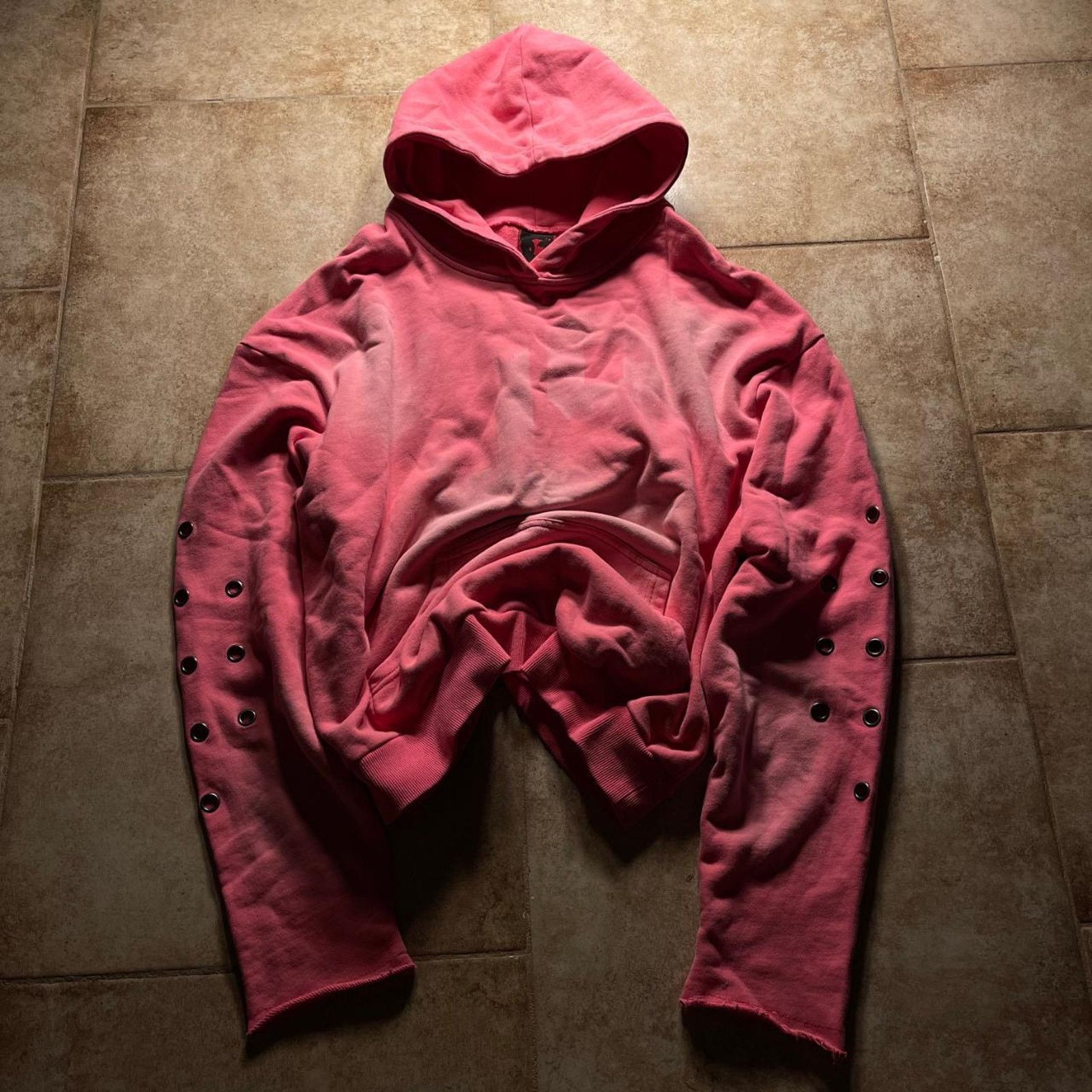 Japanese Brand Vintage Wash '09' Faded Print Pink Hoodie Size US M / EU 48-50 / 2 - 2 Thumbnail