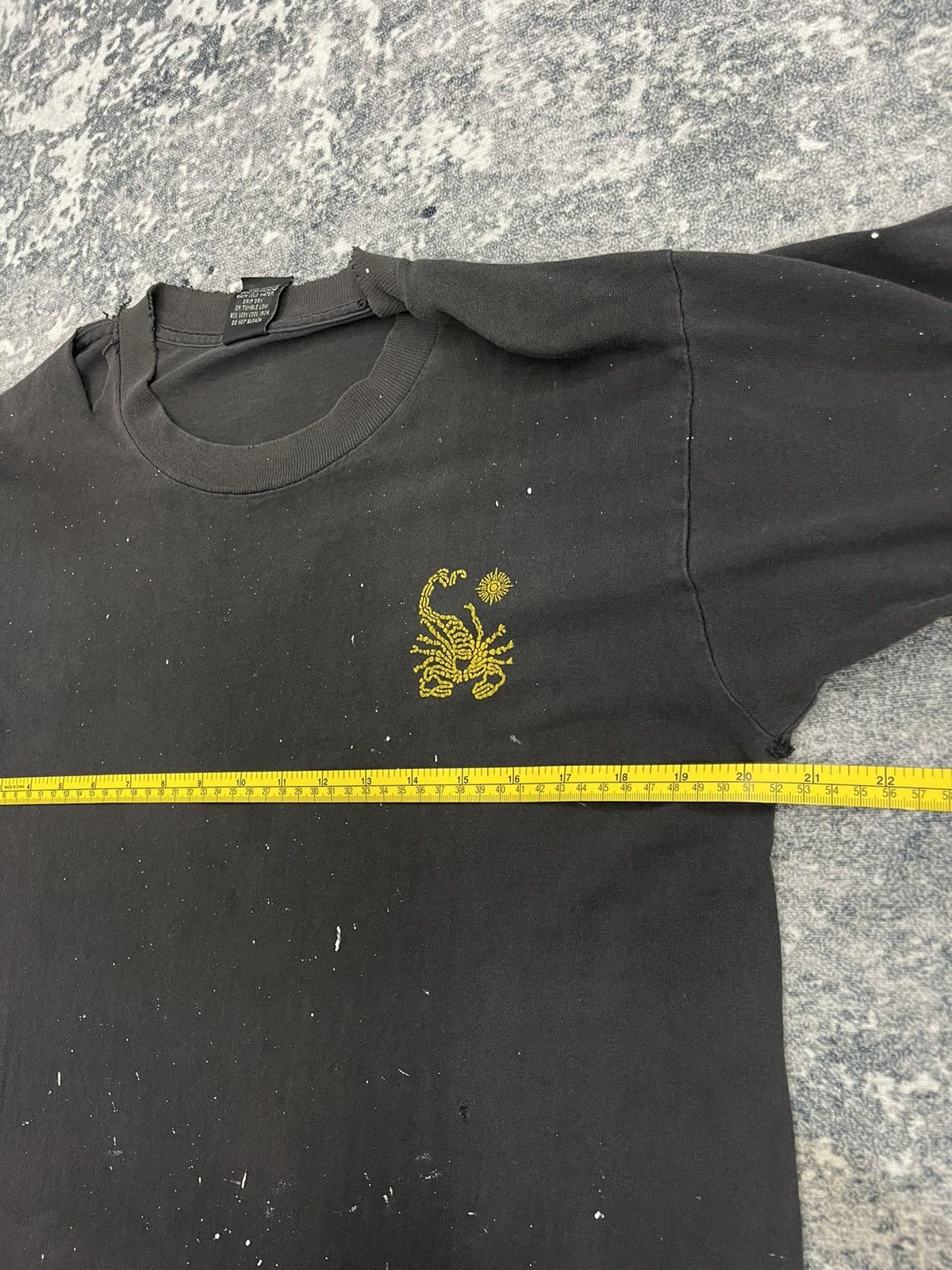Vintage Vintage Scorpion Bay Graphic T-Shirt Made in USA Distressed Size US M / EU 48-50 / 2 - 8 Thumbnail
