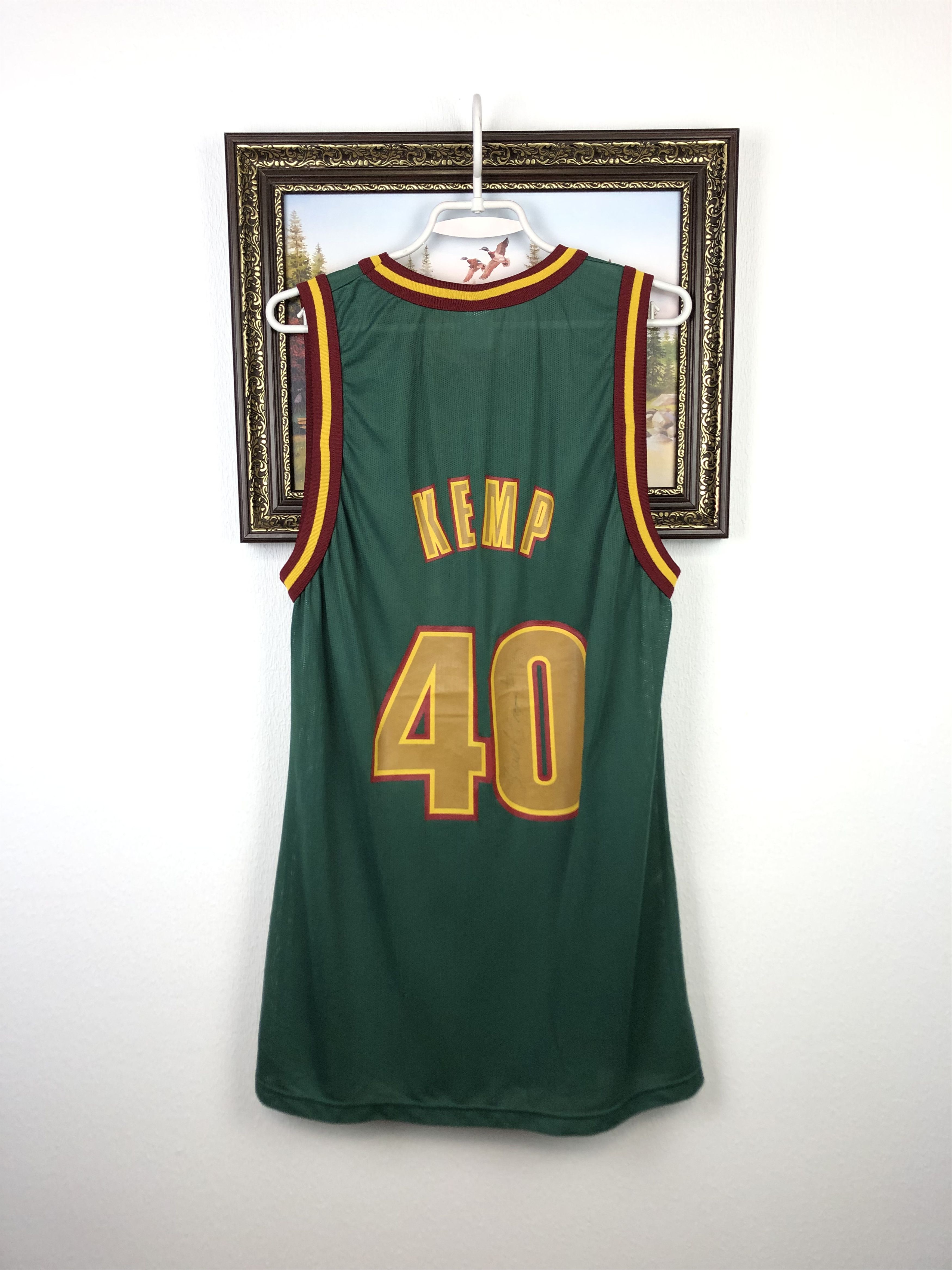 Champion × NBA × Vintage Vintage Kemp Champion Seattle Super Sonics NBA Jersey Signed Size US L / EU 52-54 / 3 - 7 Thumbnail