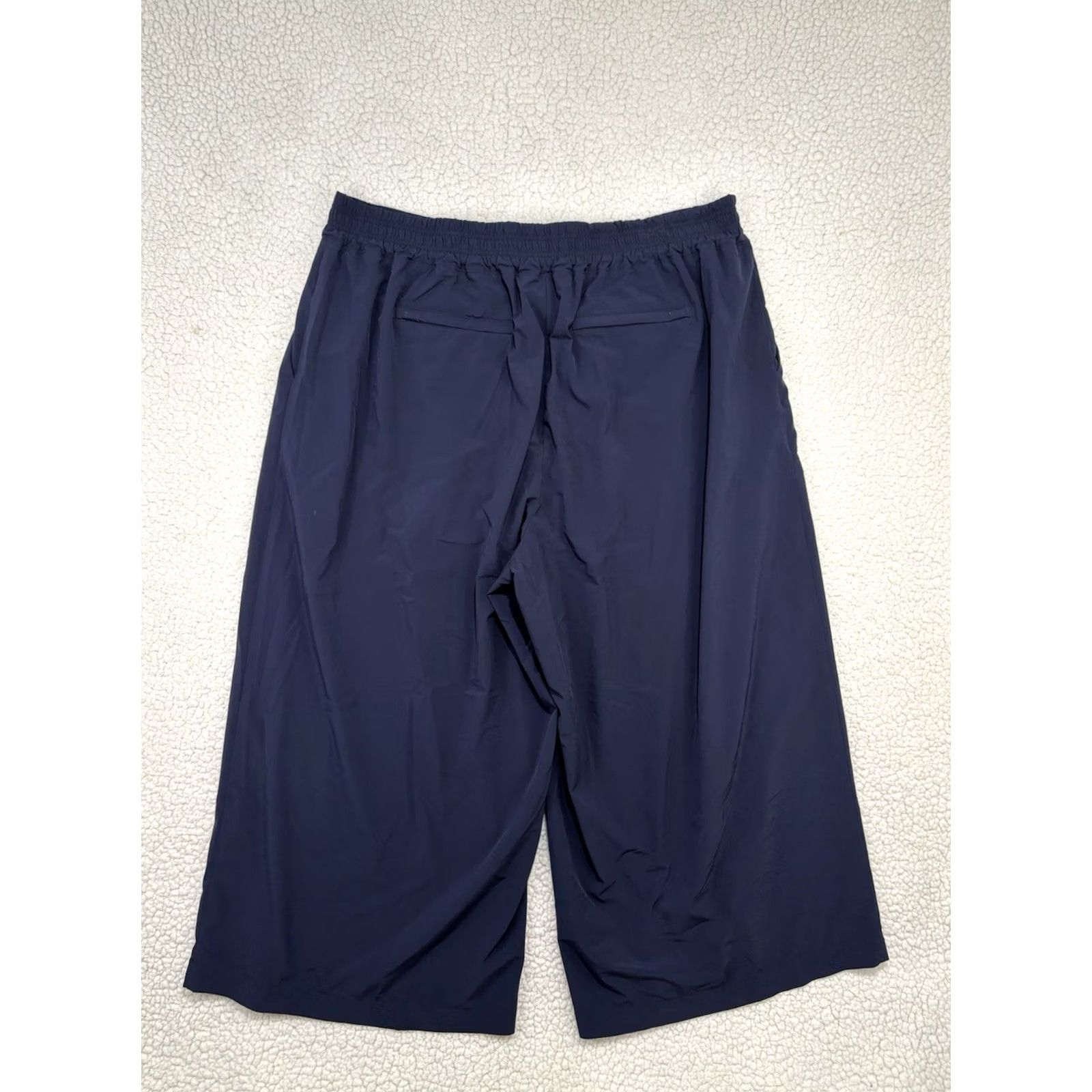 Athleta Athleta Brooklyn Wide Leg Crop Pant Womens 20 Navy Pull On Stretch Athleisure Size 42" / US 20 - 4 Thumbnail