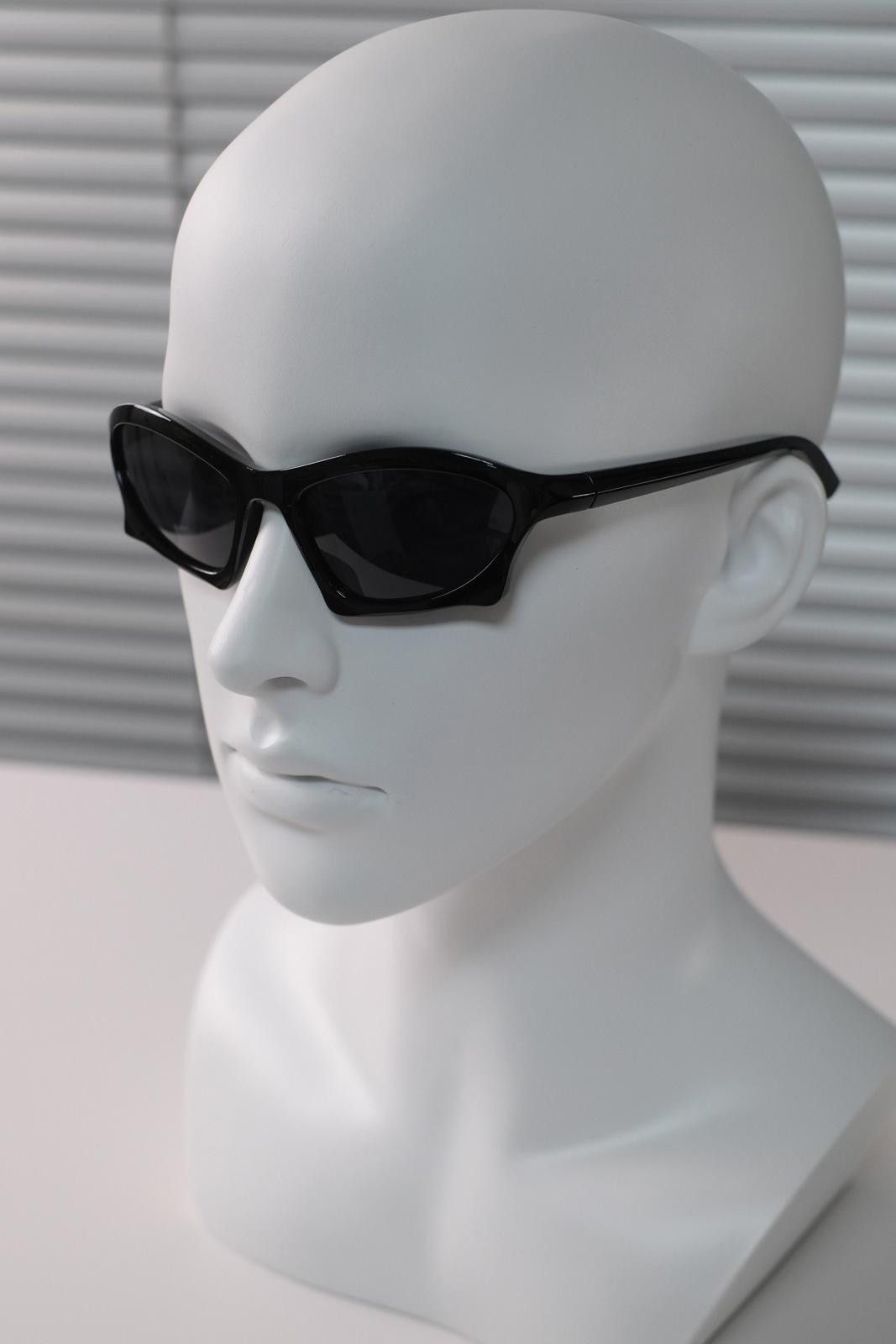 Other Rare Y2k Avant Garde Futuristic Black Sunglasses Unisex OS Size ONE SIZE - 6 Thumbnail