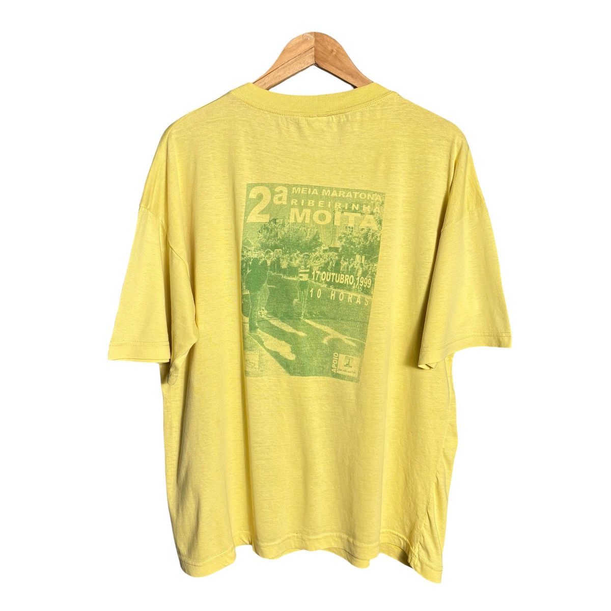 Vintage Vintage 90 Lipton Ice Tea Marathon Drink Can Graphic T-Shirt Size US XL / EU 56 / 4 - 2 Thumbnail