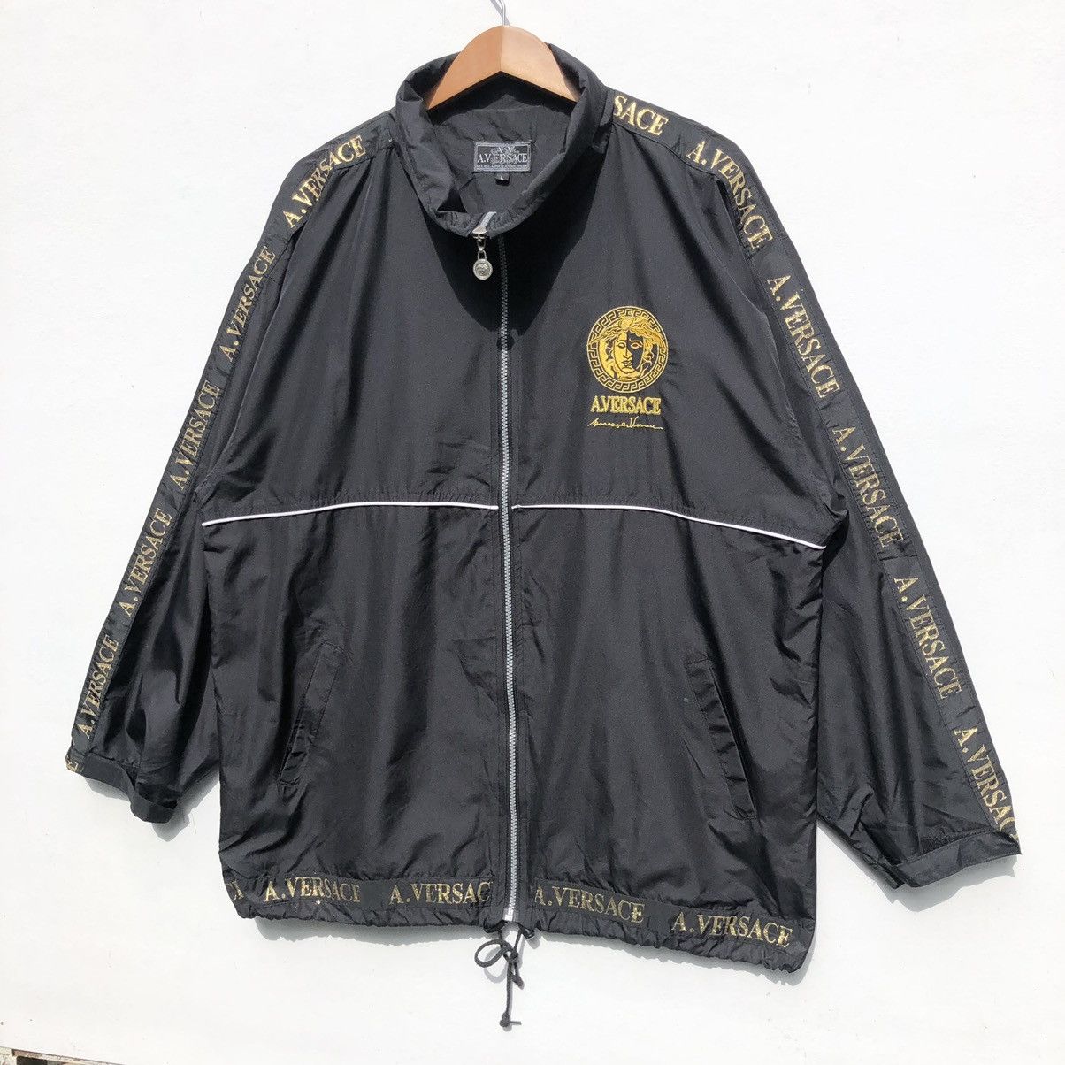 Versace × Vintage Vintage A.Versace Embroidery Logo Back Hit Jacket Size US L / EU 52-54 / 3 - 5 Thumbnail