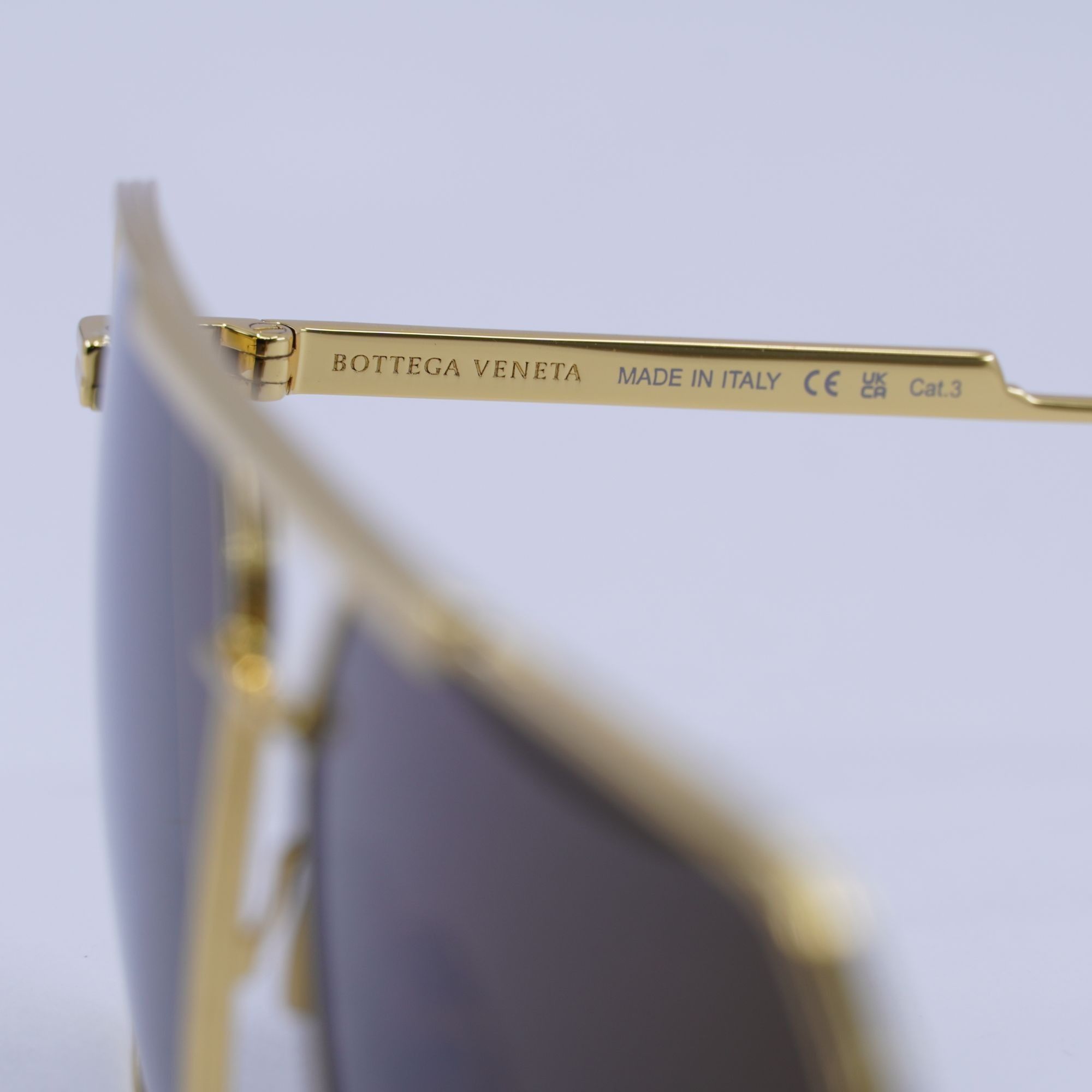 Bottega Veneta Bottega Veneta BV1012S 003 Sunglasses Gold Aviator Frame Size ONE SIZE - 4 Thumbnail