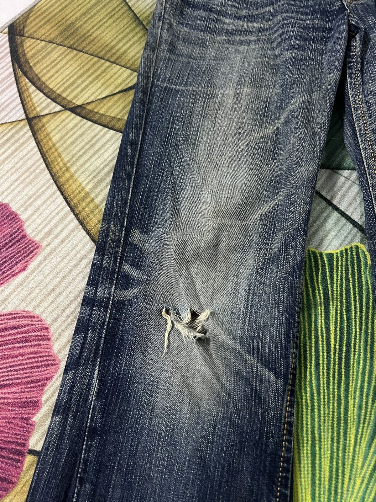 Edwin 💥Flare💥Vintage Edwin XVS Buffalo Head Distress Jean Size US 30 / EU 46 - 10 Thumbnail